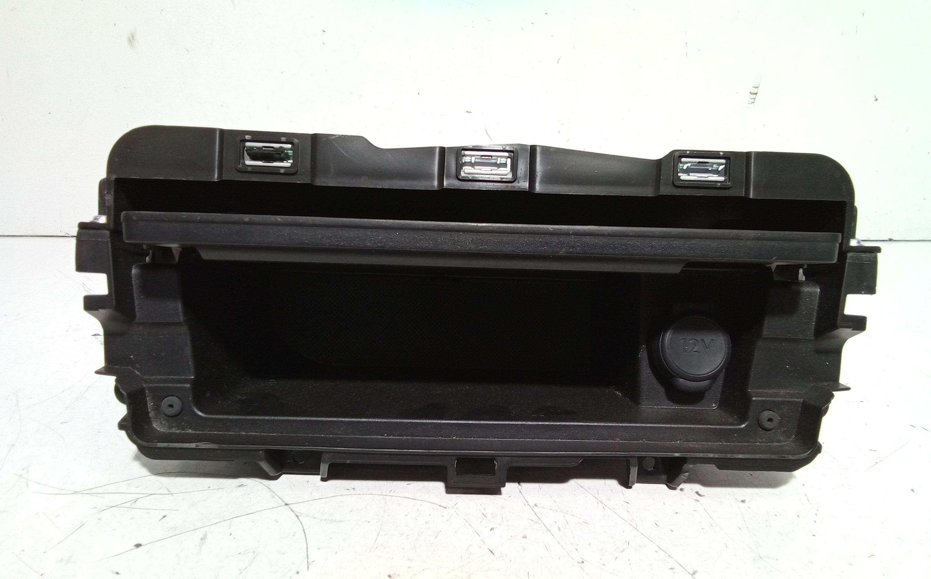 Cassetto Portaoggetti Inf. Plancia Destro Usato