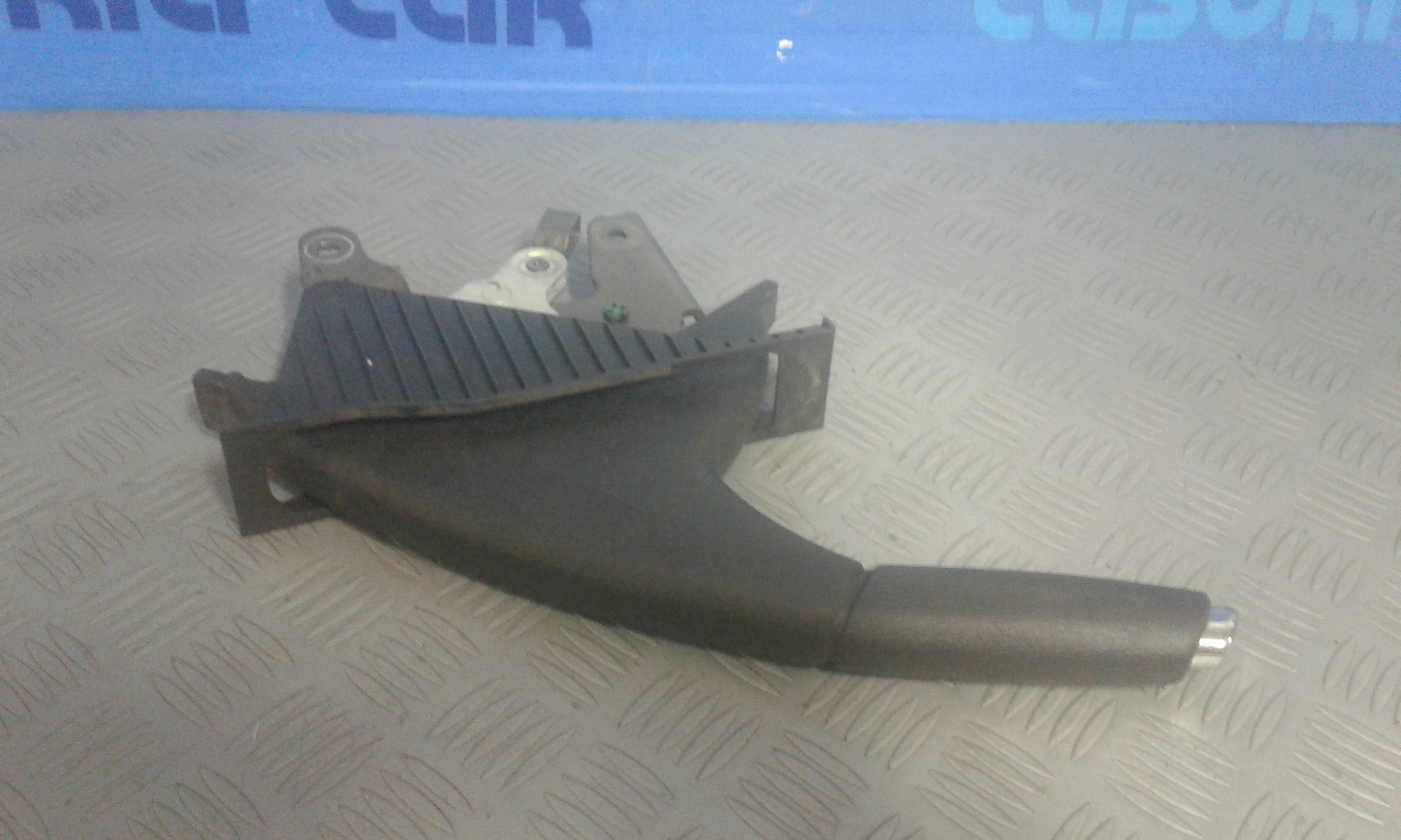 Leva Freno Stazionamento A1694200084 Usato