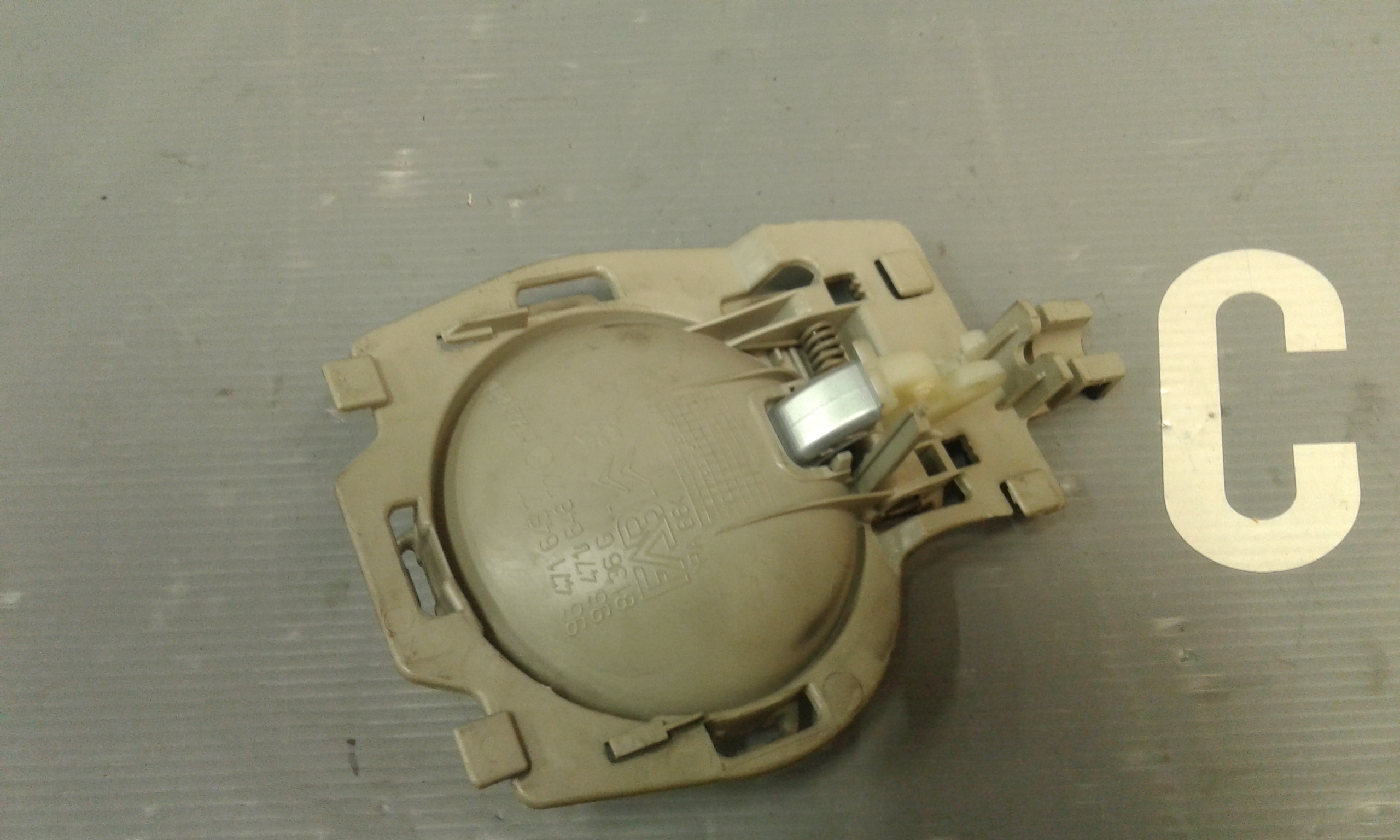 Maniglia Int. Apertura Porta Ant. Destro Usato