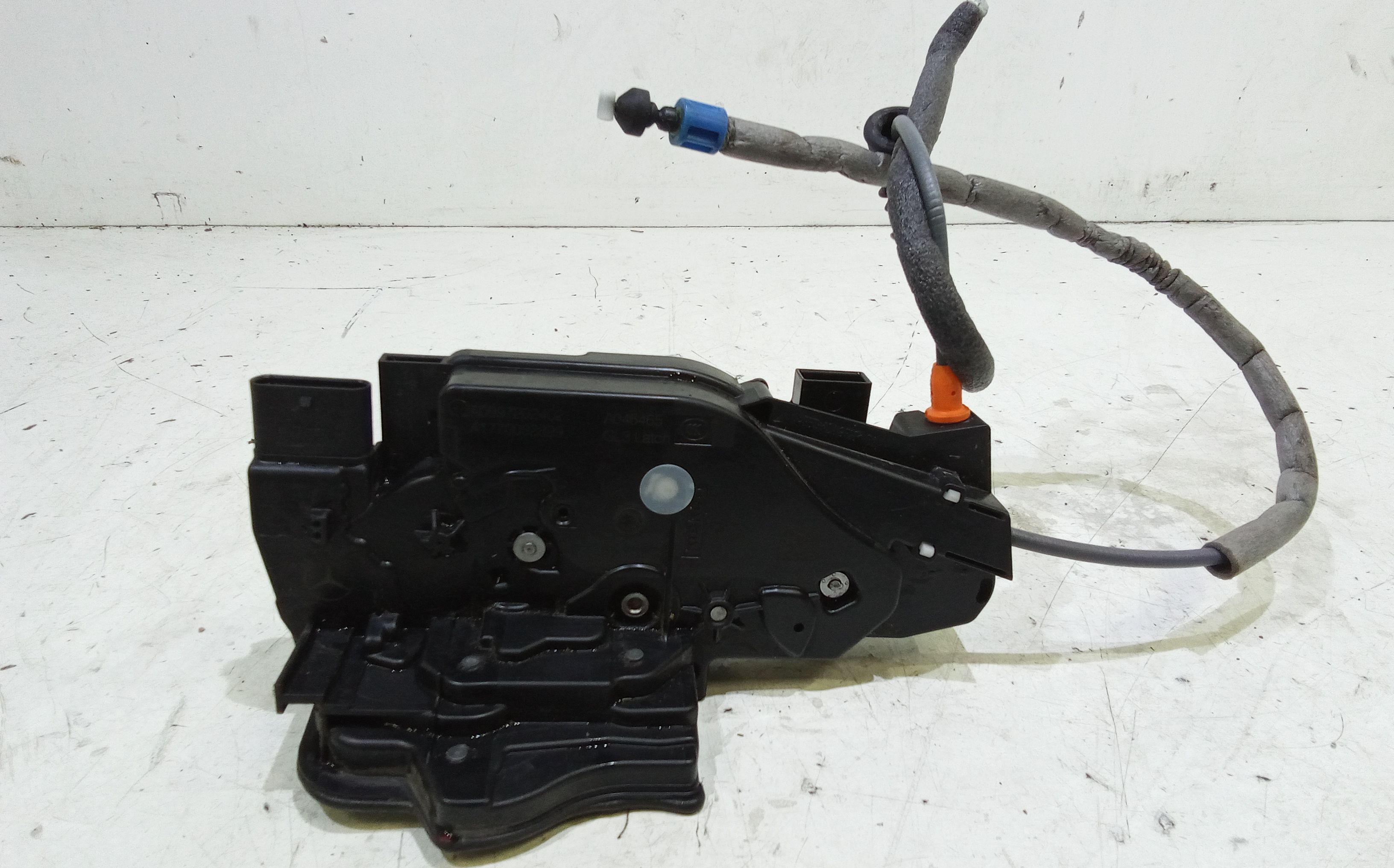 Serratura Porta Ant. Destro A0997203802 Usato