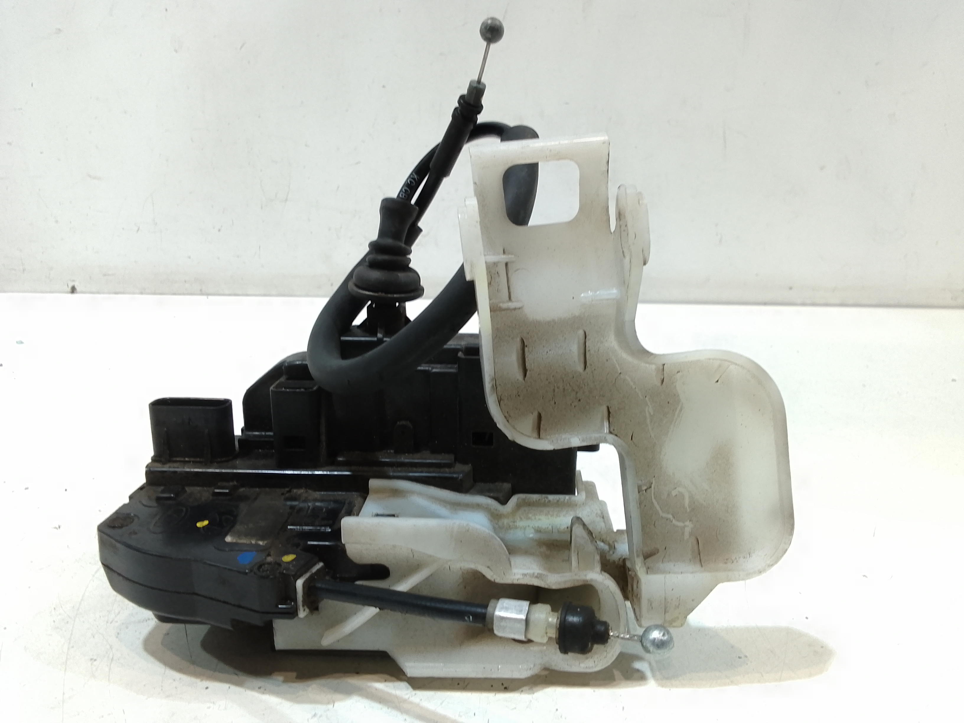 Serratura Porta Ant. Sinistro 813101H000 Usato