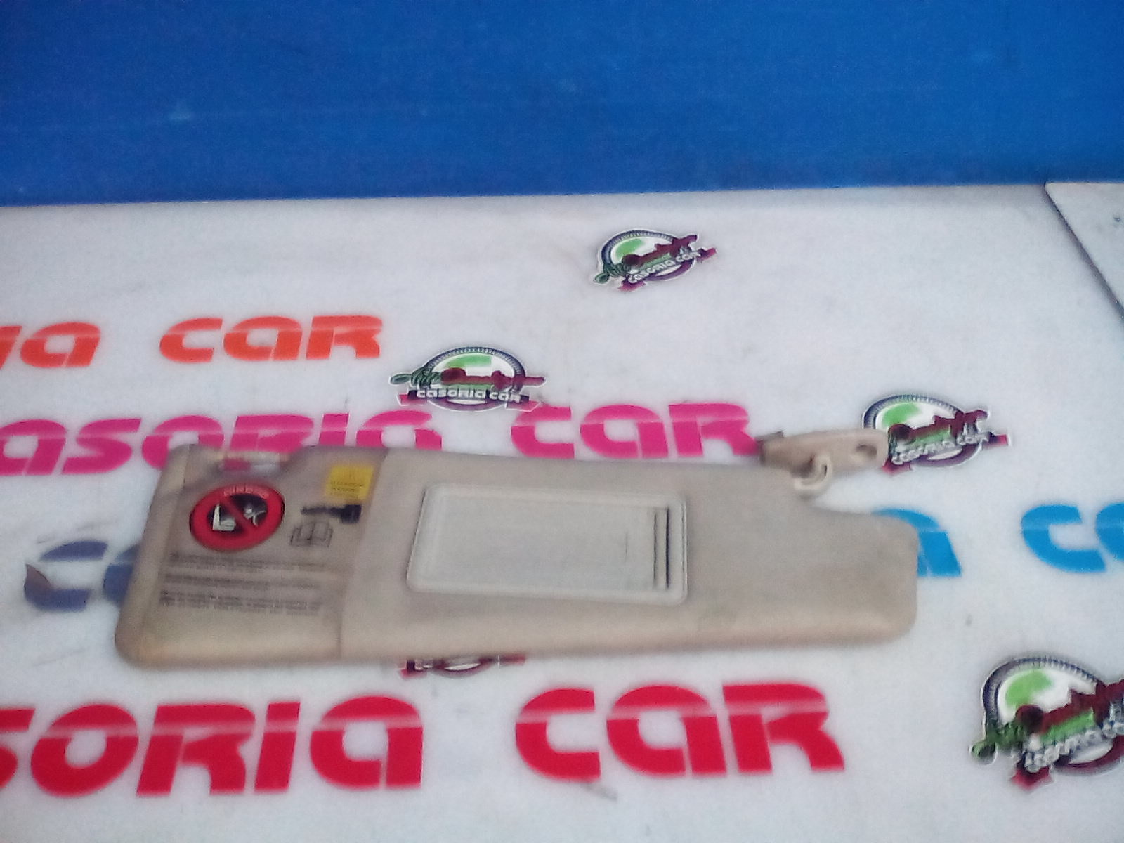 Aletta Parasole Parabrezza Destro 735361684 Usato