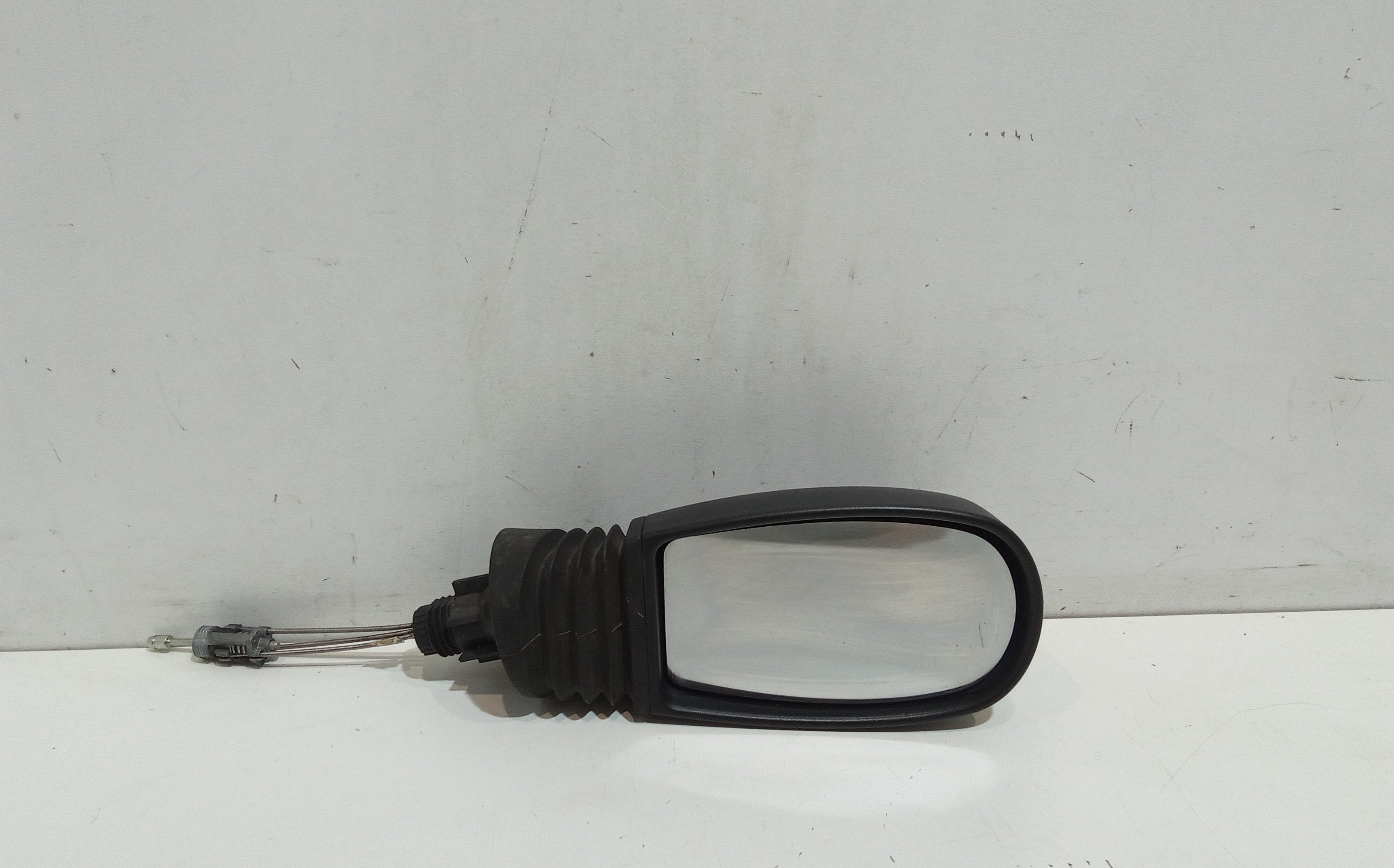 Retrovisore Est. Destro 735310073 Usato