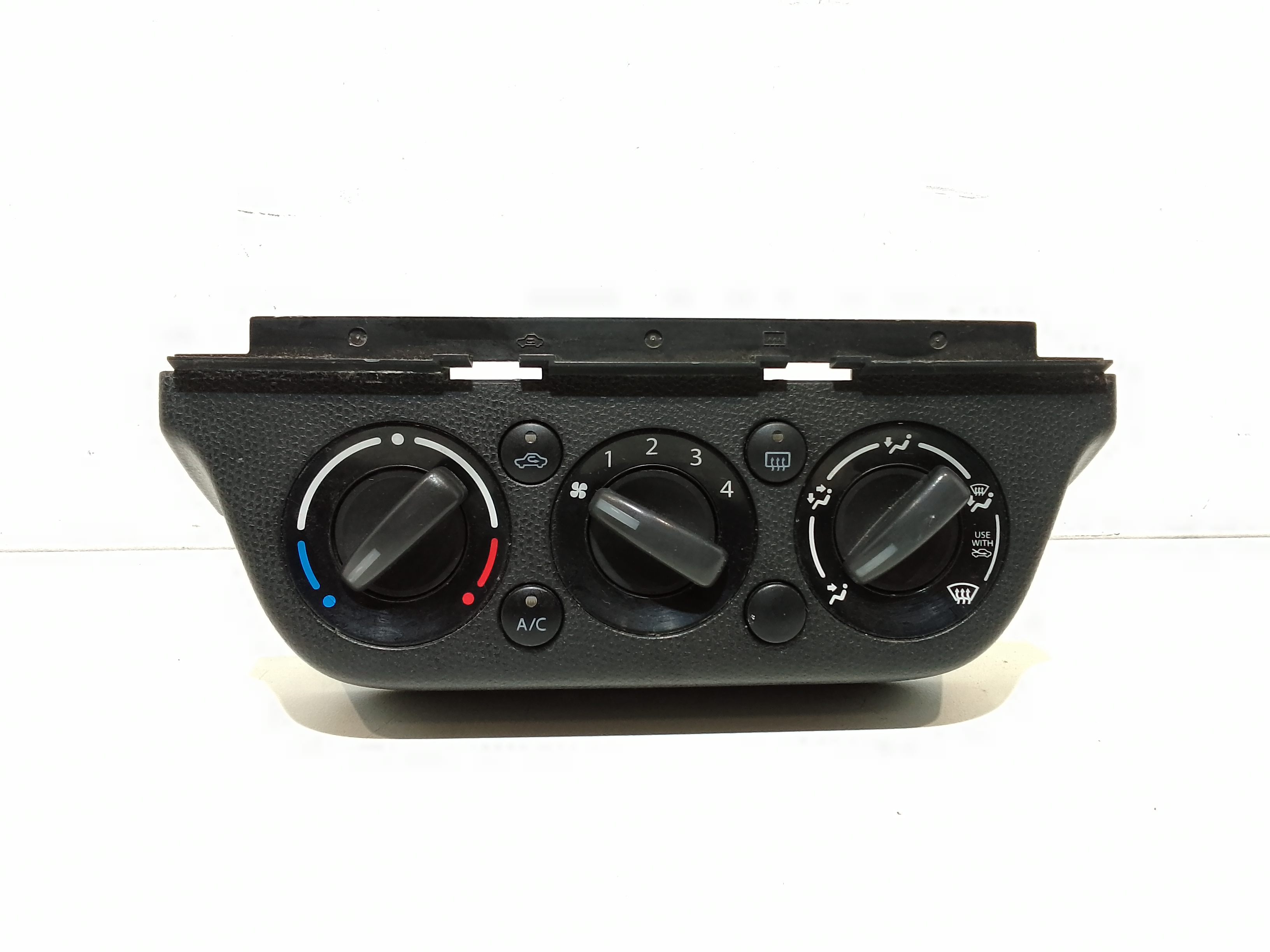 Blocco Comando Climatizzazione 7440062J10BJP Usato