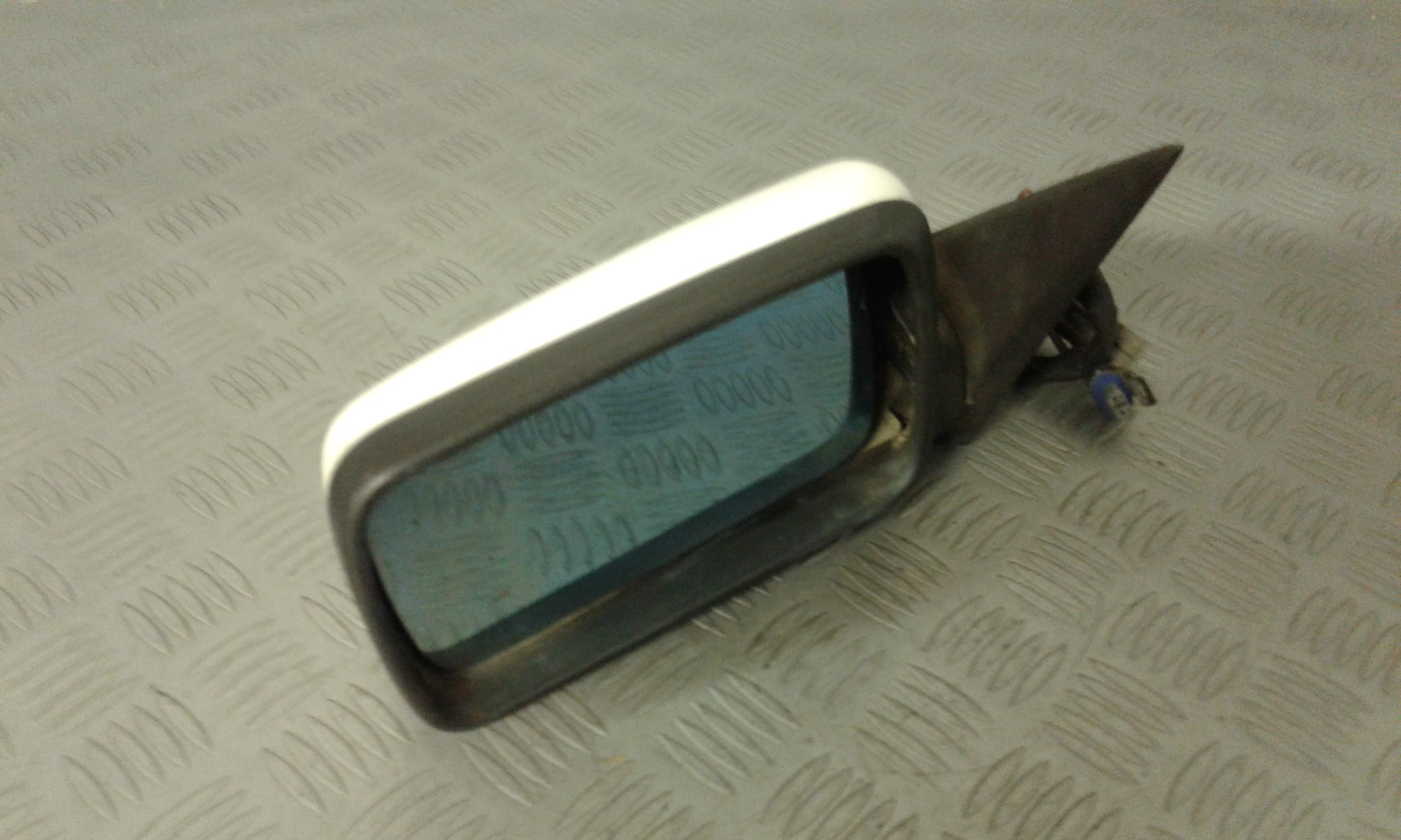 Retrovisore Est. Sinistro 82486267 Usato