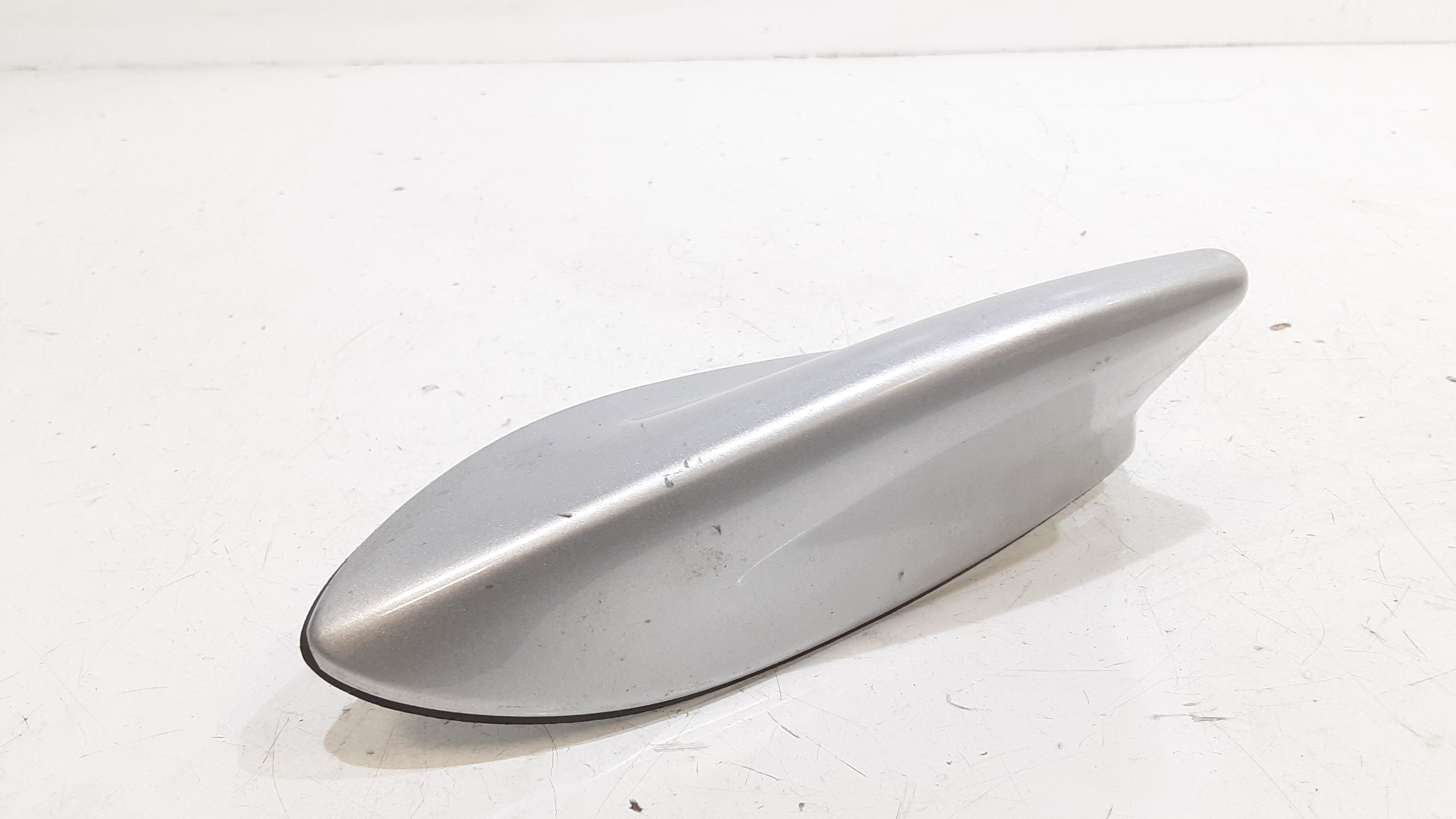 Antenna 863090D110 Usato