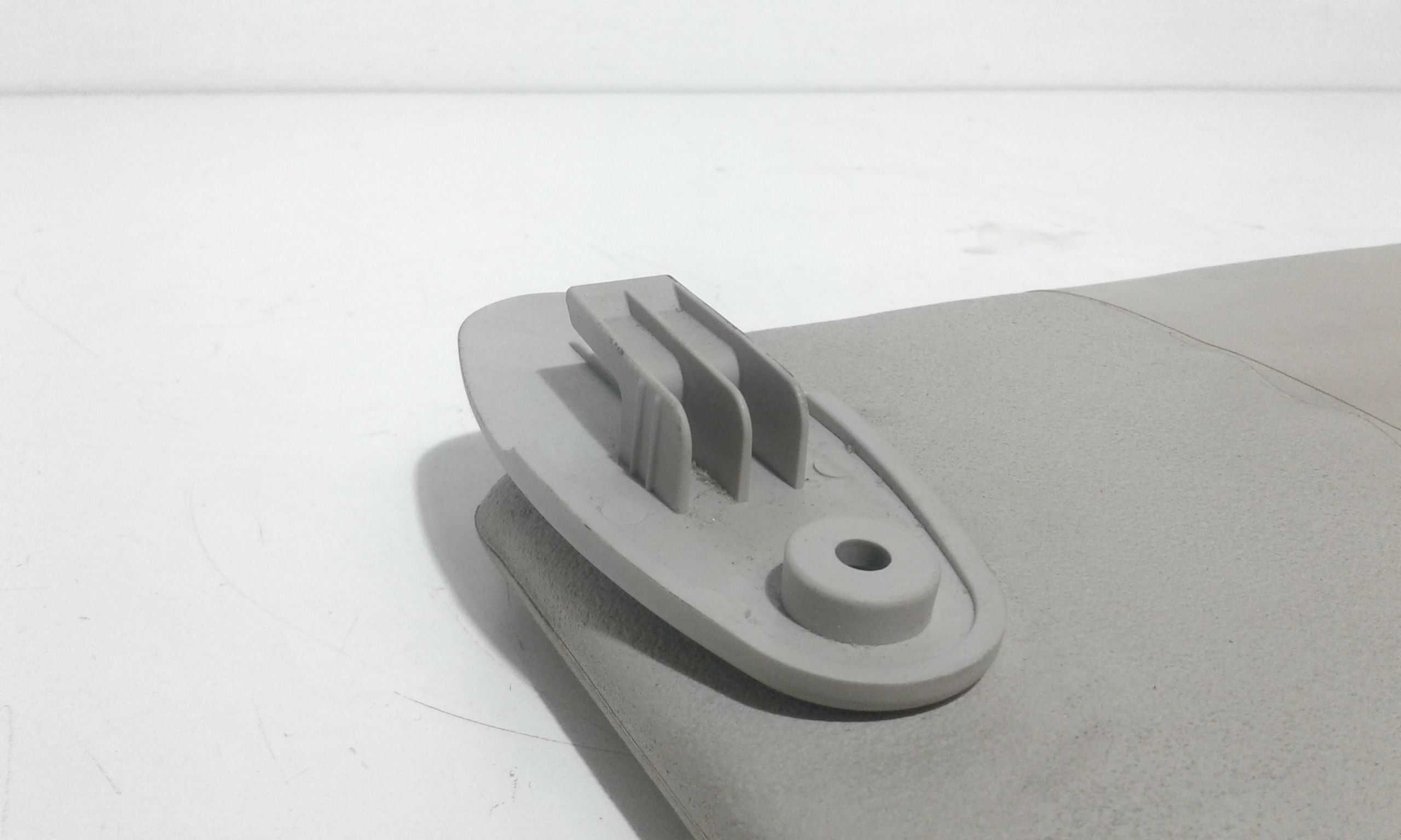 Aletta Parasole Parabrezza Sinistro 735244330 Usato