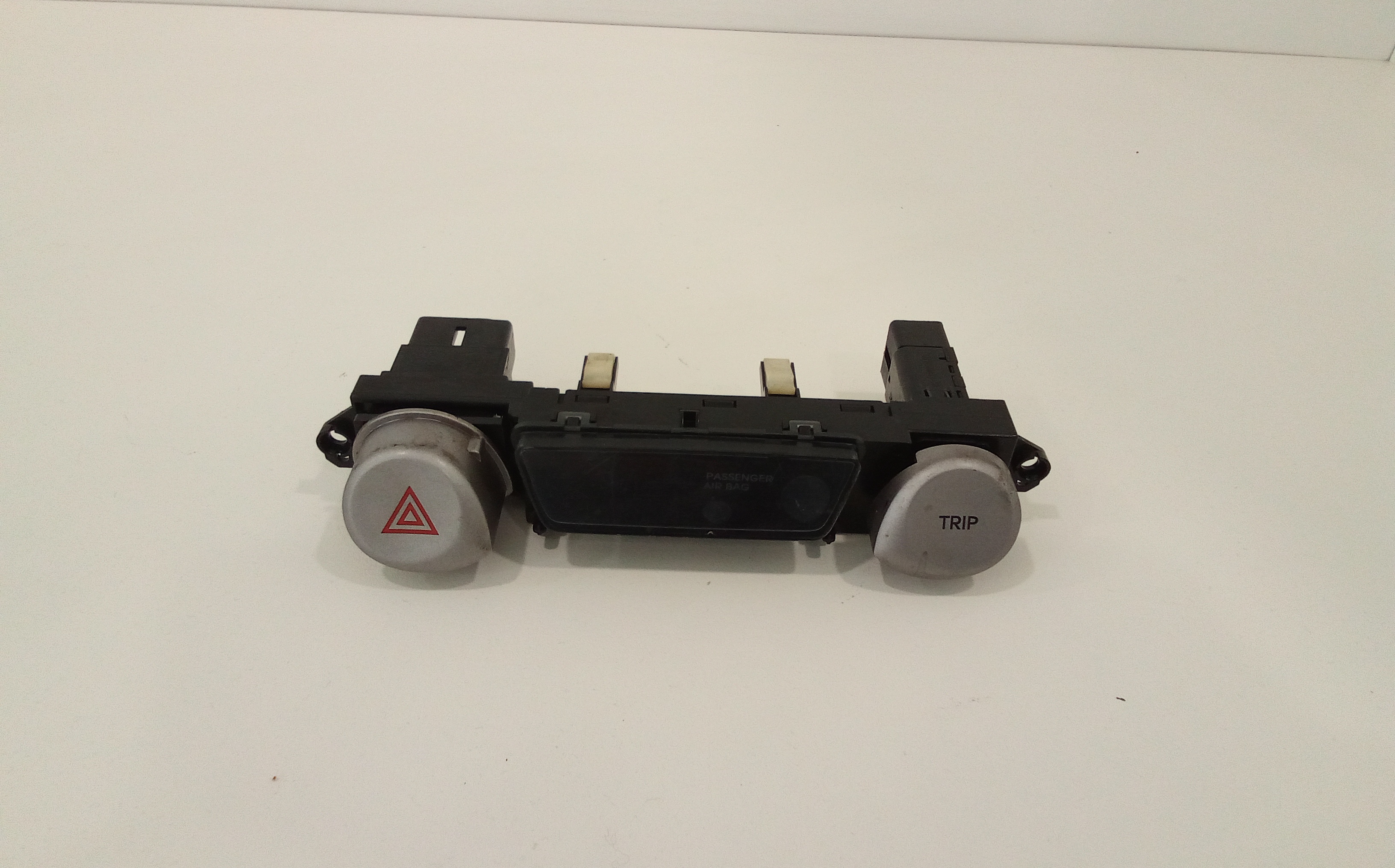 Interruttore Luci Emergenza 937901J000UX Usato