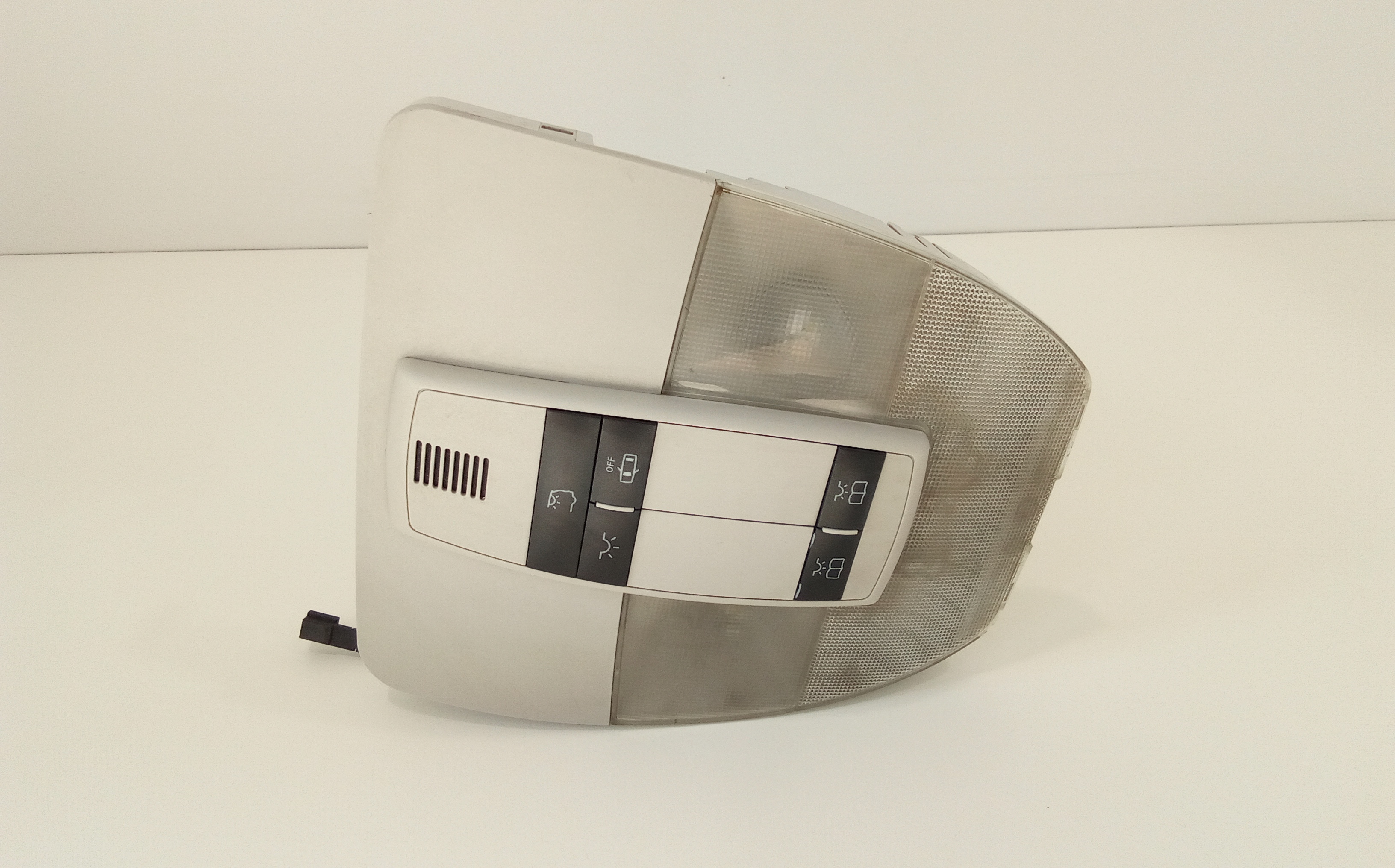 Luce Cortesia Ant. Tetto A16982000017H52 Usato