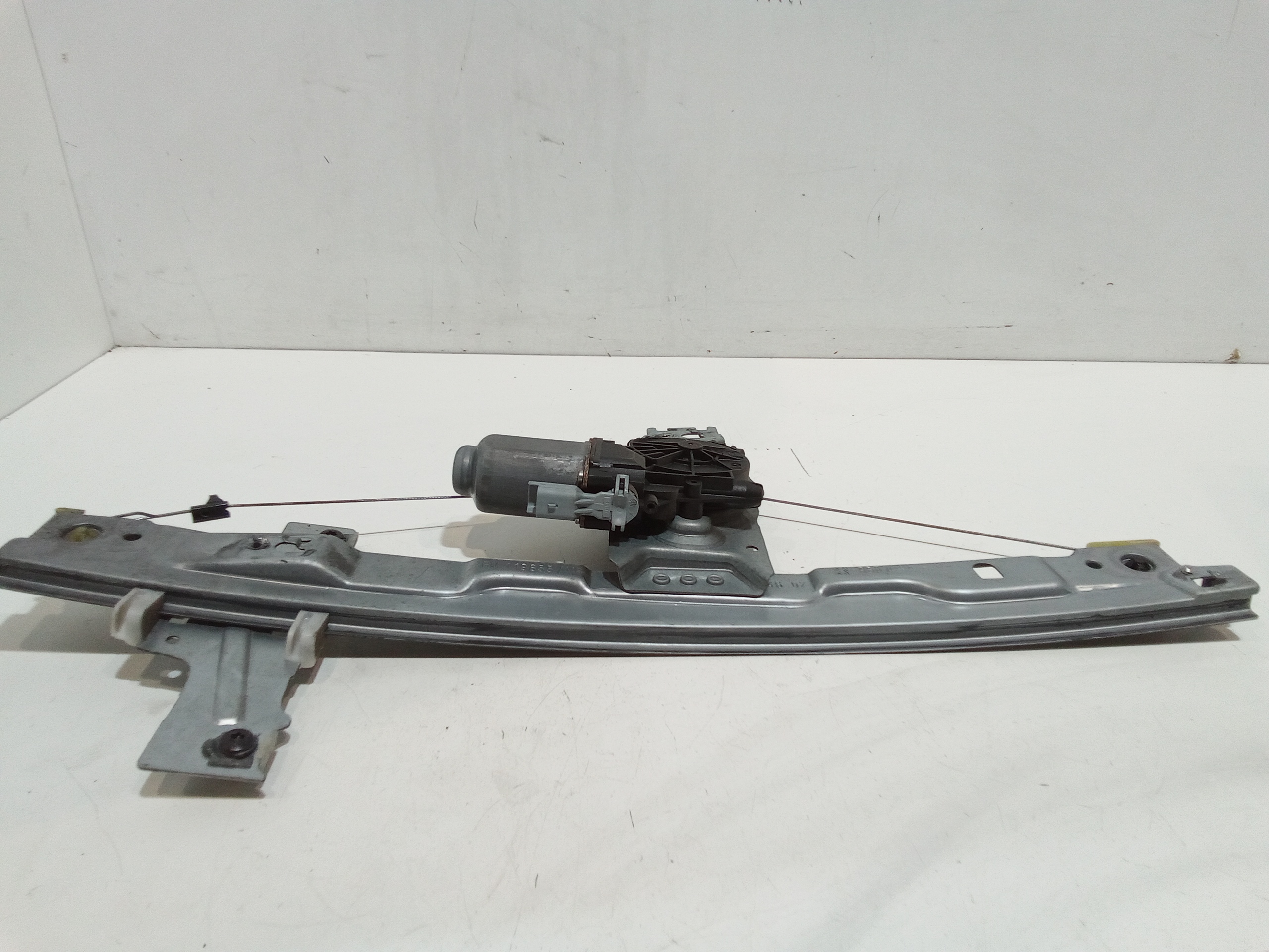 Alzacristallo Porta Ant. Destro Usato