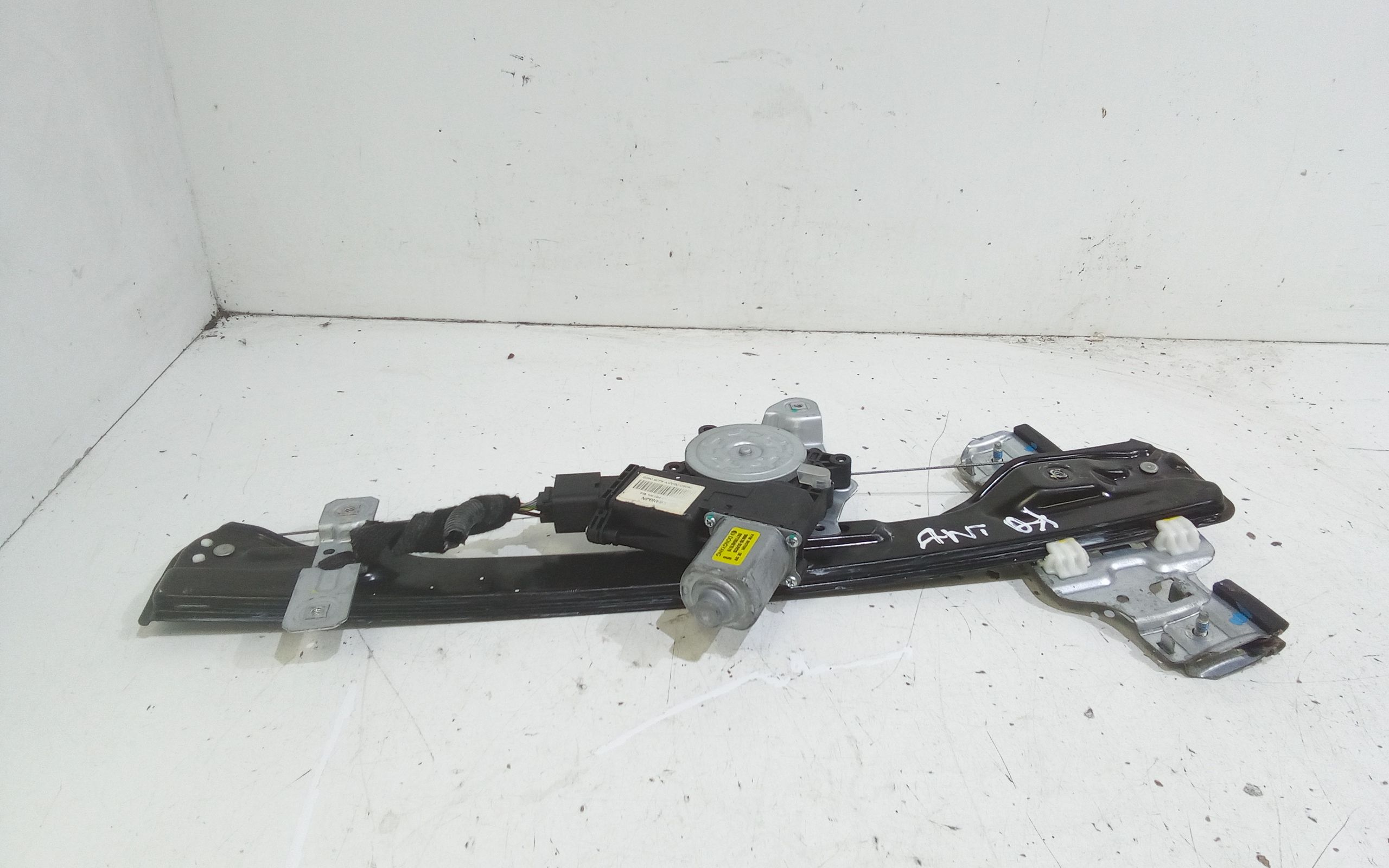 Alzacristallo Porta Ant. Destro Usato