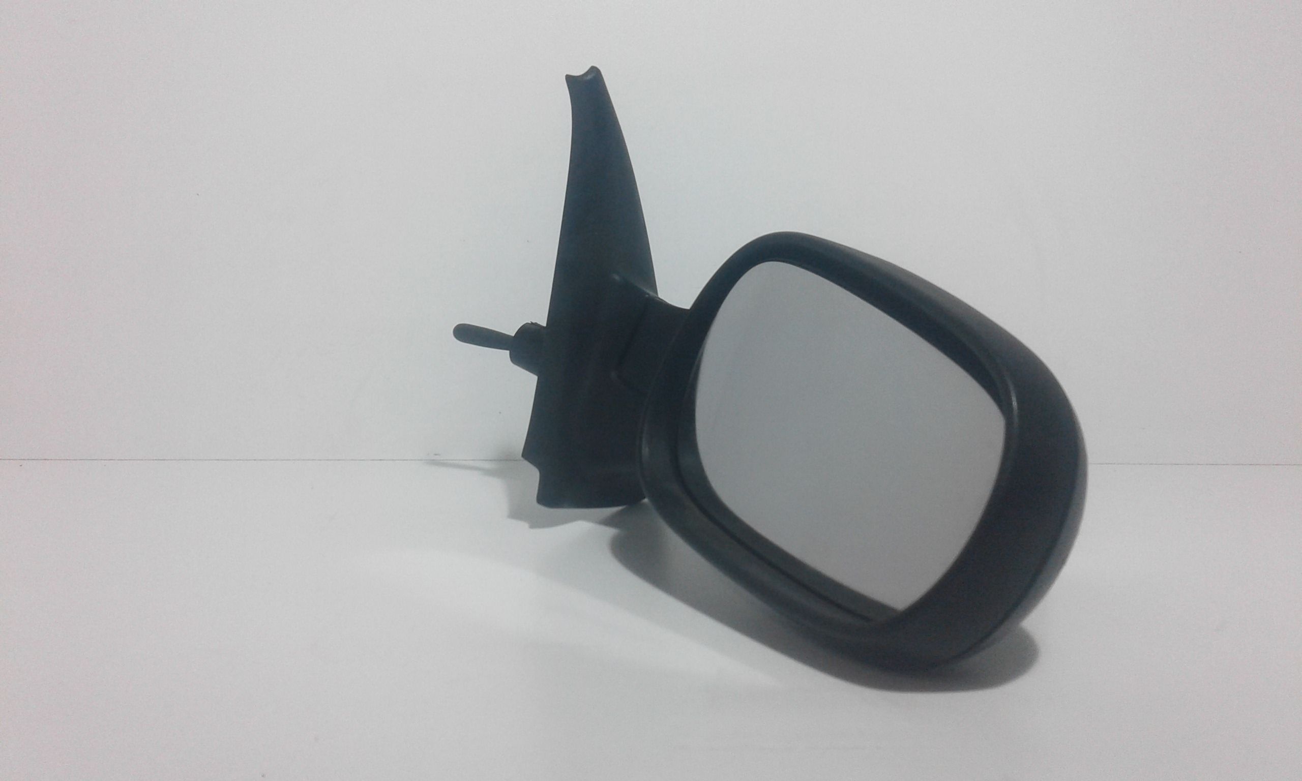 Retrovisore Est. Sinistro 963021F500 Usato