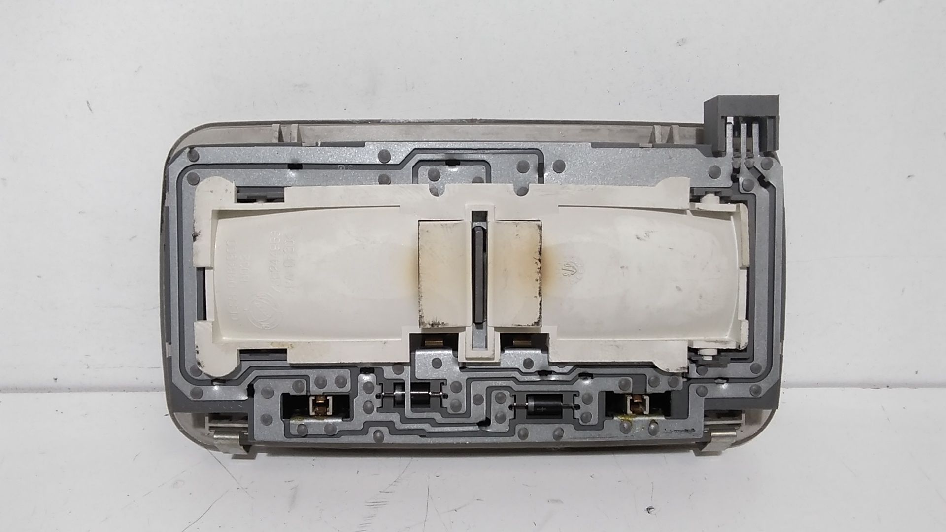 Luce Cortesia Ant. Tetto Usato