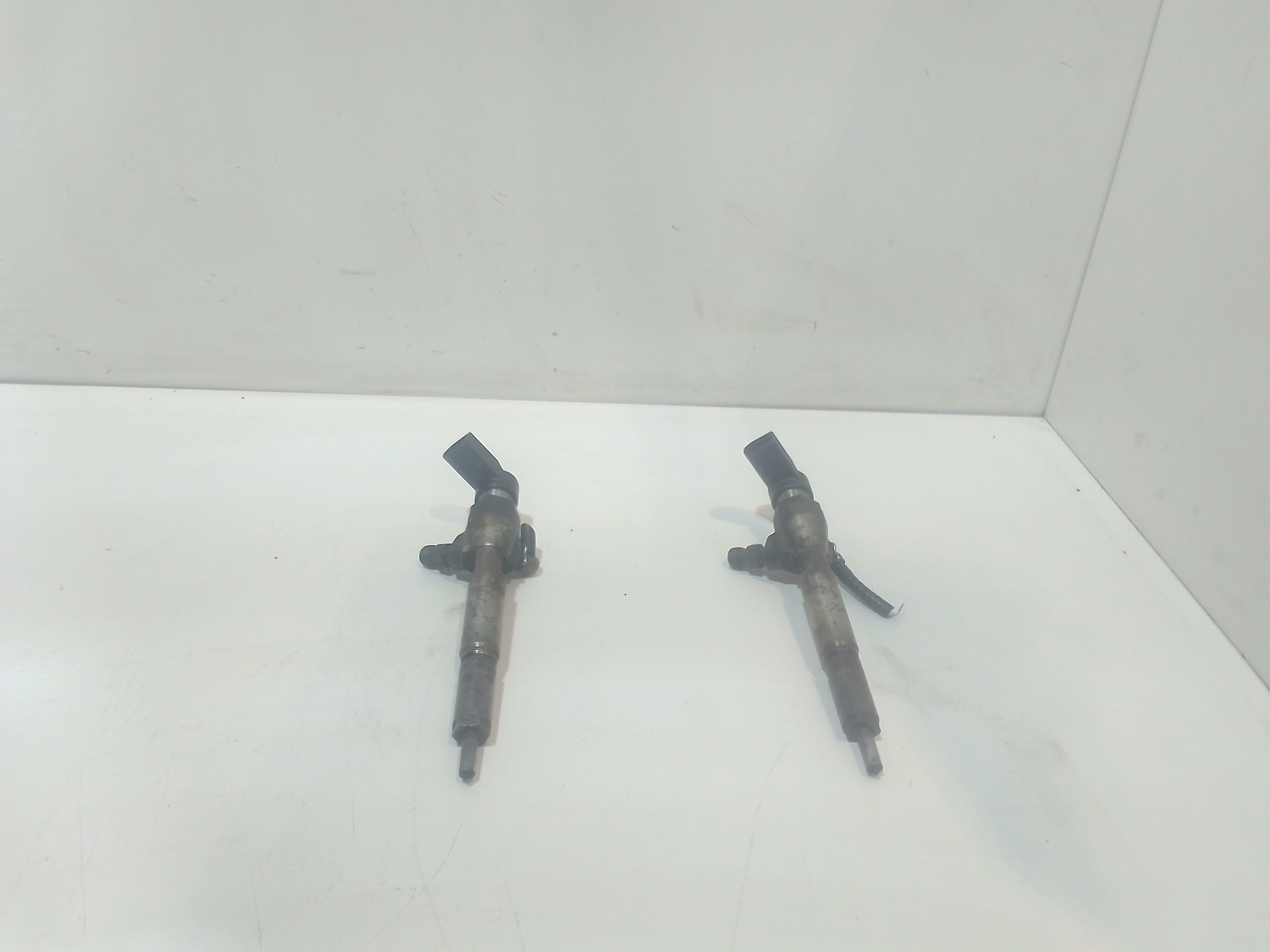 Iniettore 8200028797 Usato