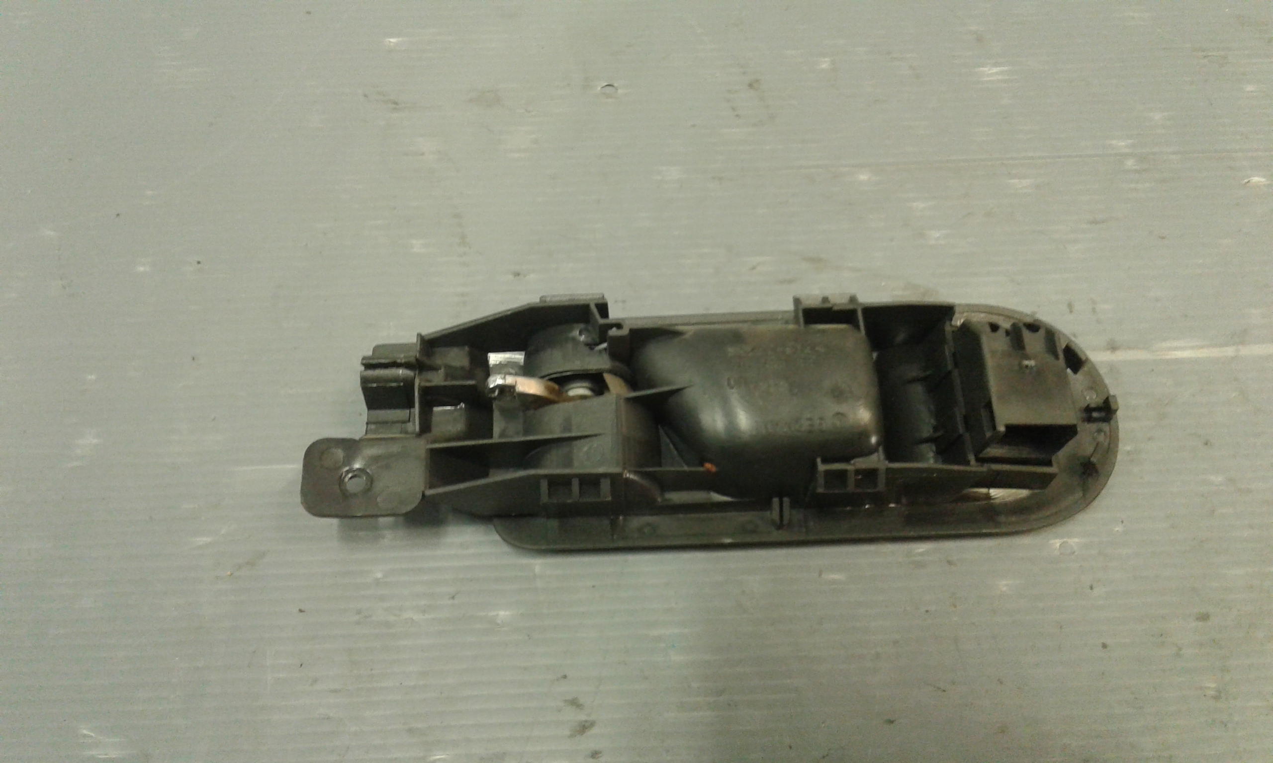 Maniglia Int. Apertura Porta Ant. Destro Usato