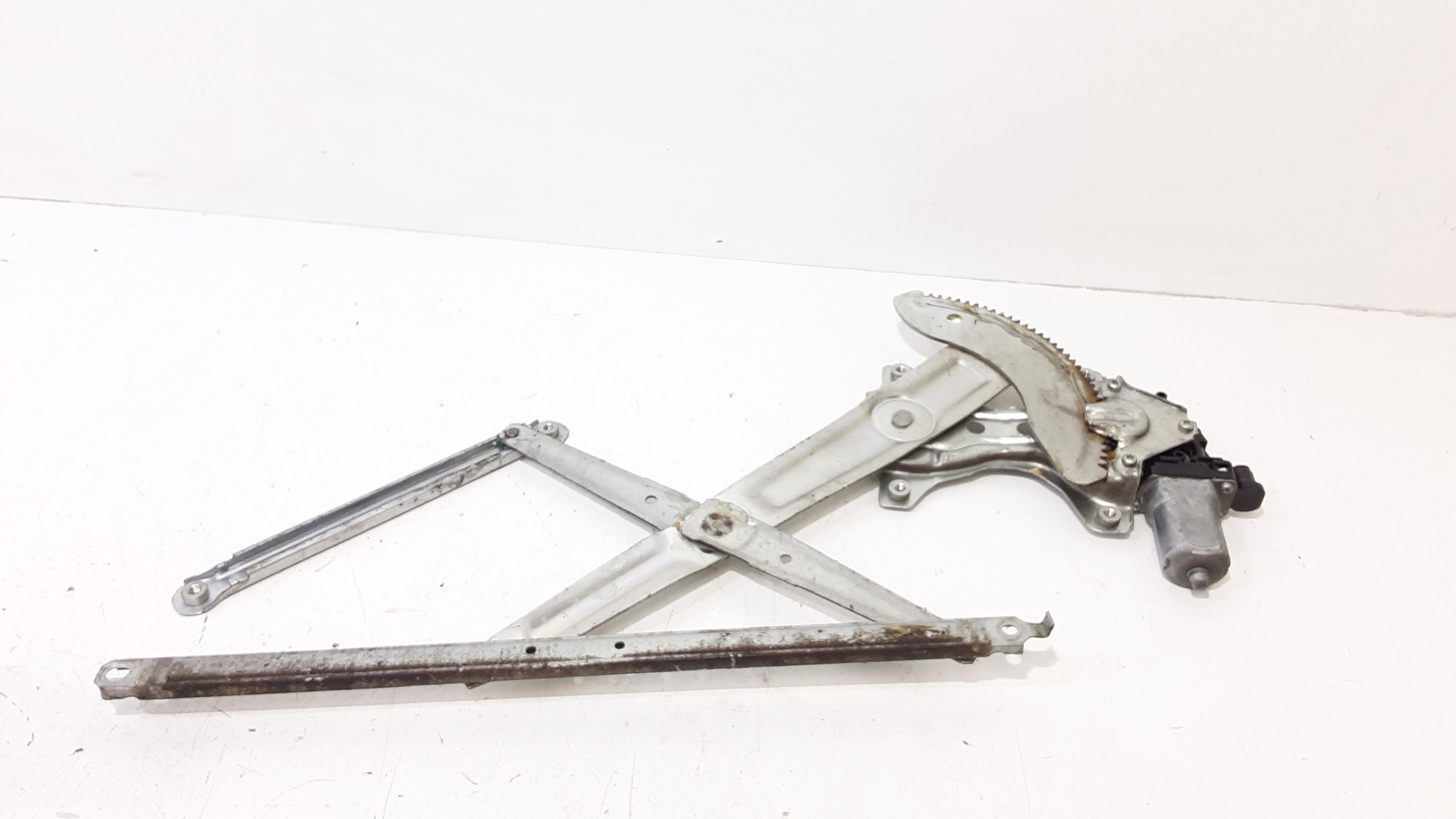 Alzacristallo Porta Ant. Sinistro 69820B2110 Usato