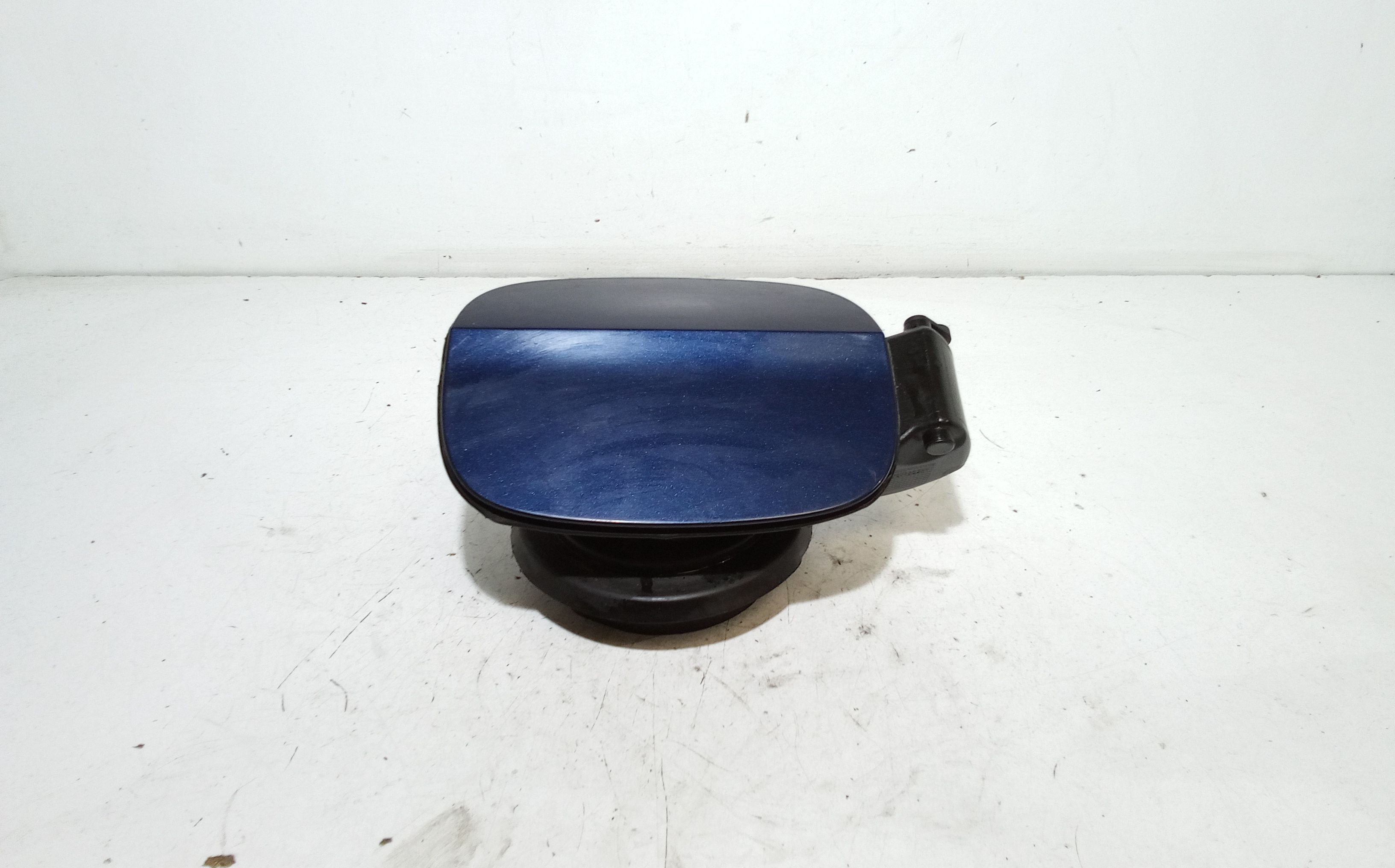 Sportello Carburante 1667652 Usato