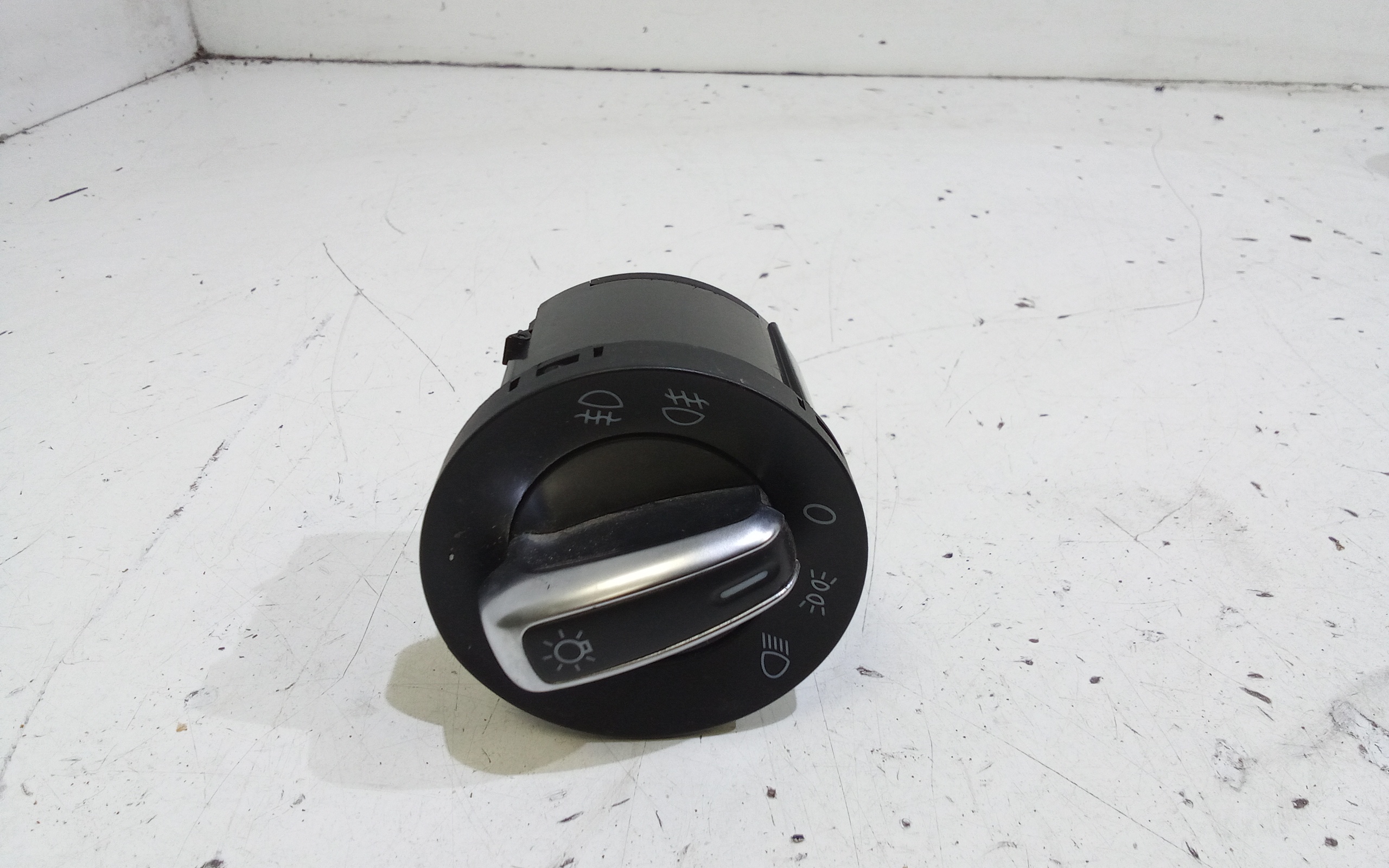 Interruttore Blocco Comando Luci 3C8941431BXSH Usato