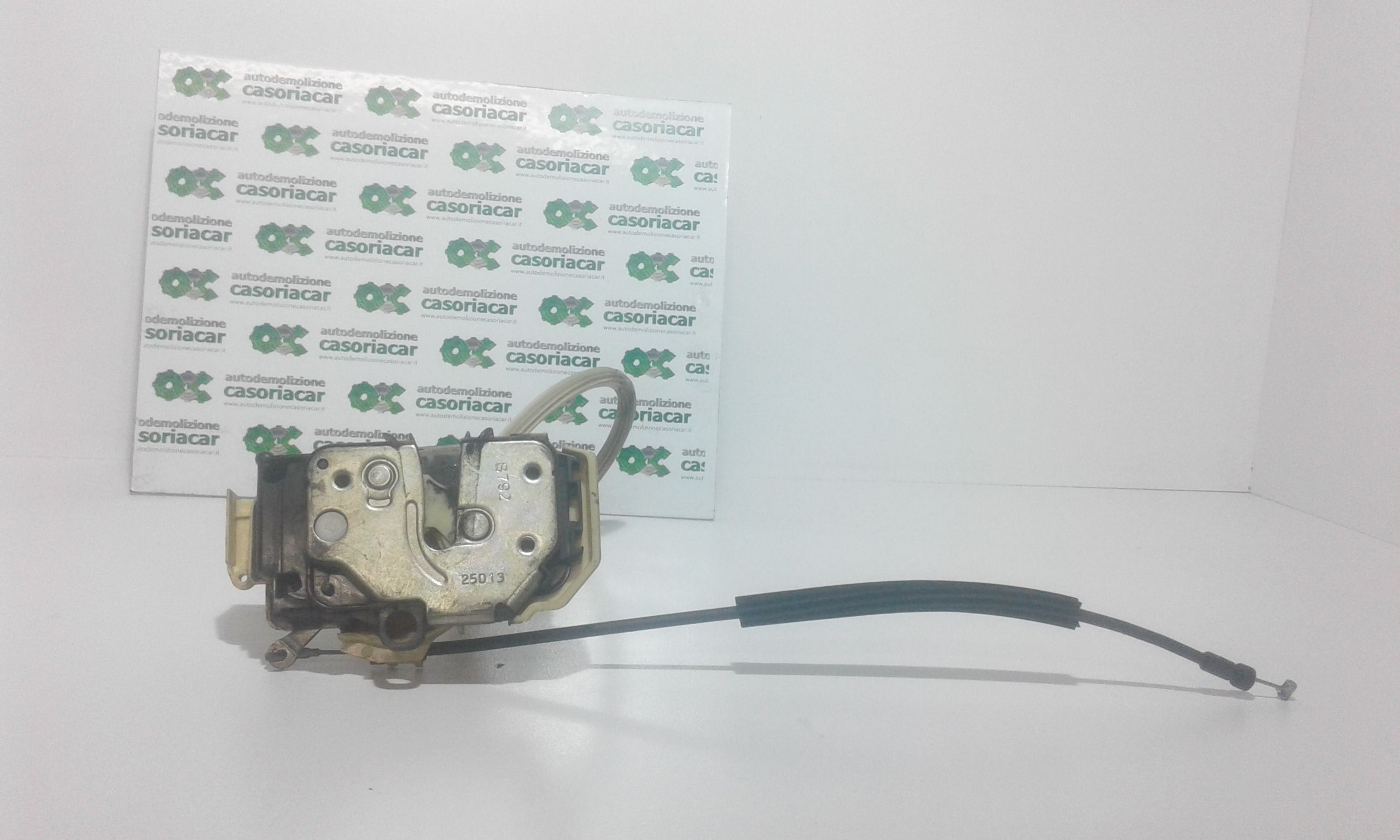 Serratura Porta Ant. Destro 52191502 Usato