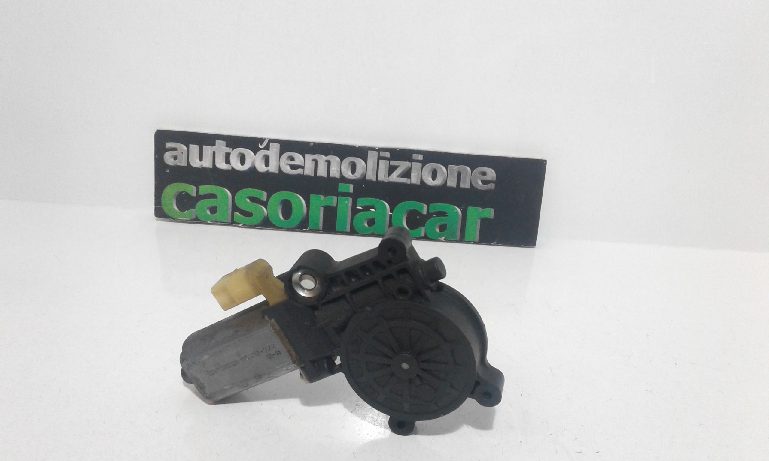 Motorino Alzacristallo Porta Ant. Sinistro Q0002678V004000000 Usato