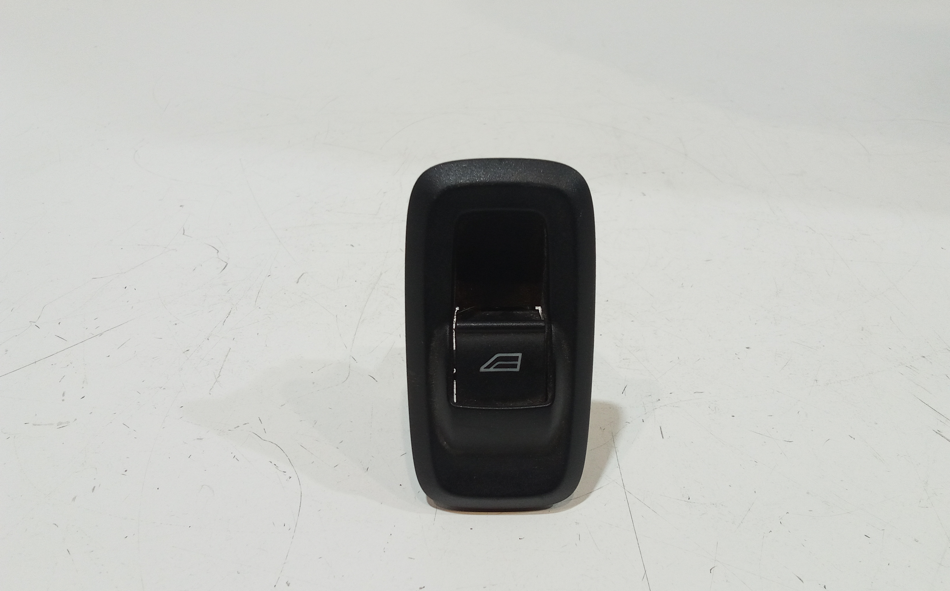 Interruttore Alzacristalli Porta Ant. Destro Usato