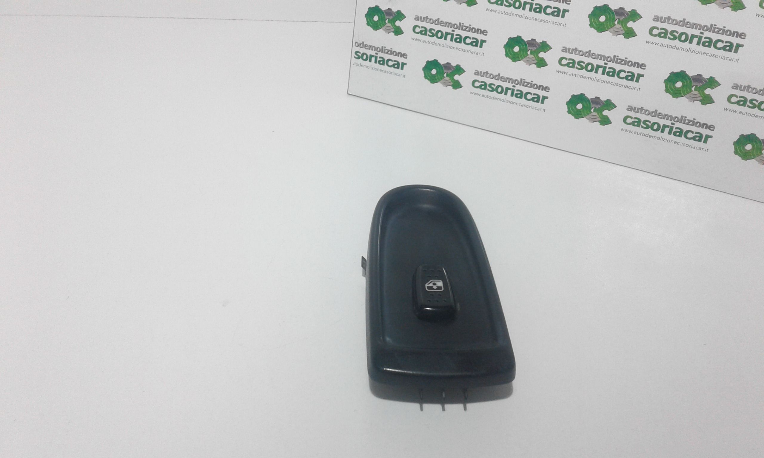 Interruttore Alzacristalli Porta Ant. Destro Usato