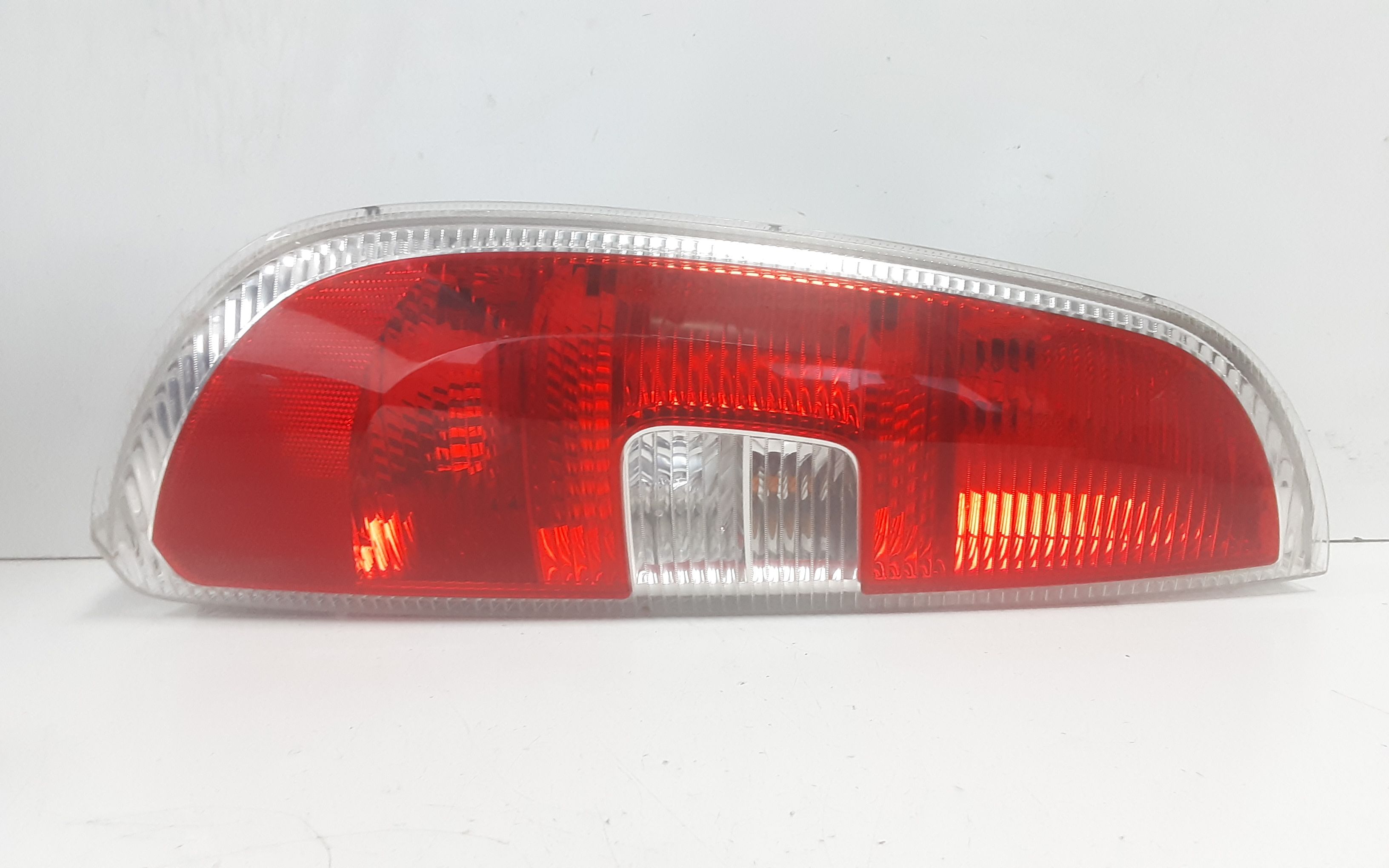 Fanale Post. Sinistro 5J7945111 Usato