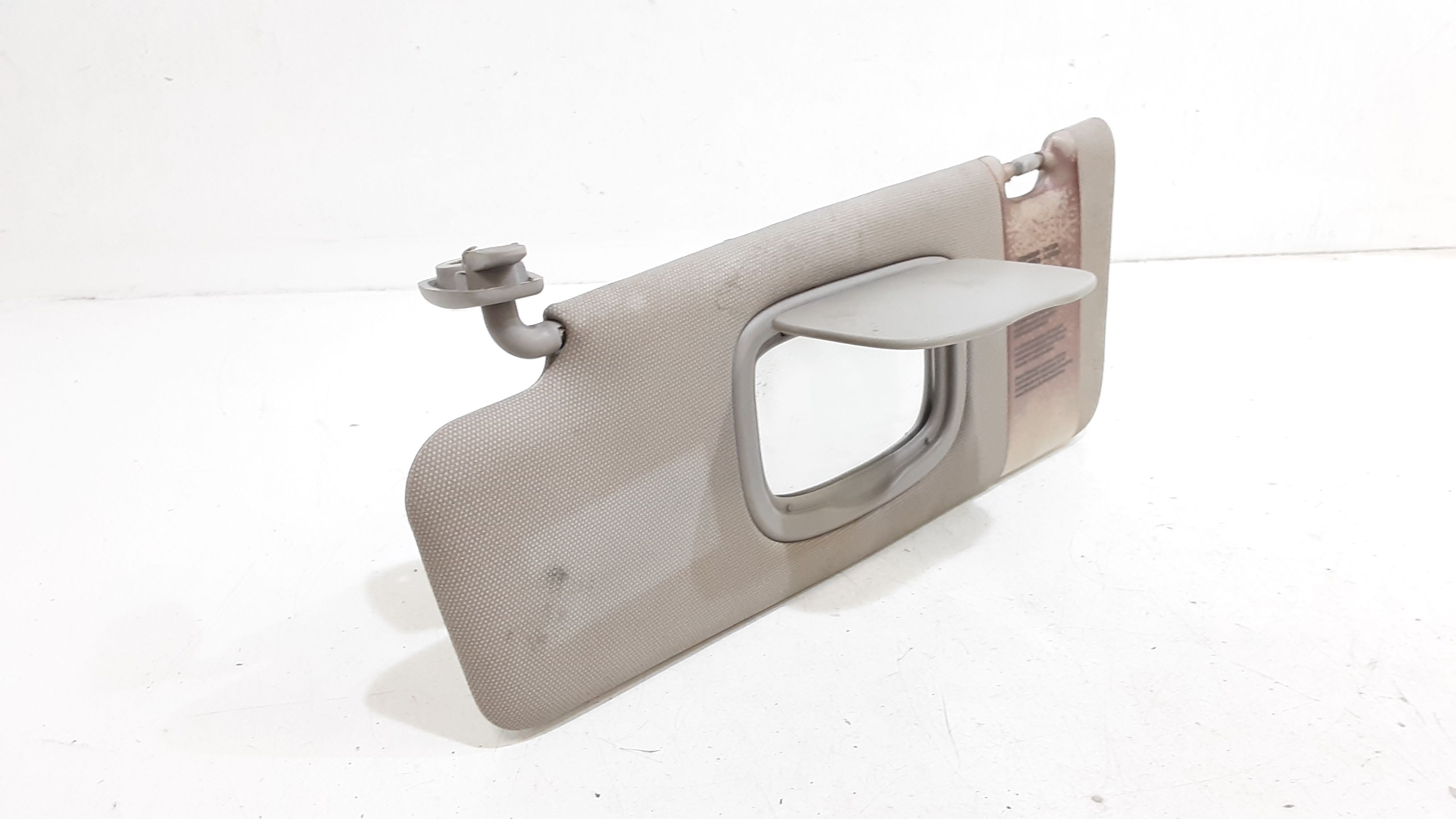 Aletta Parasole Parabrezza Sinistro 1K0857551N2F4 Usato