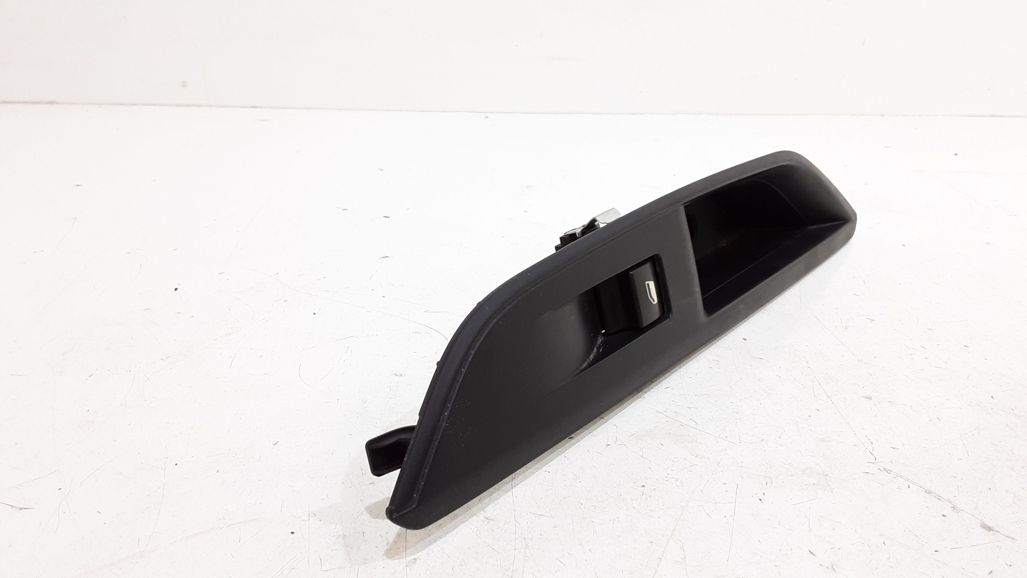 Interruttore Alzacristalli Porta Post. Destro 98044803ZD Usato