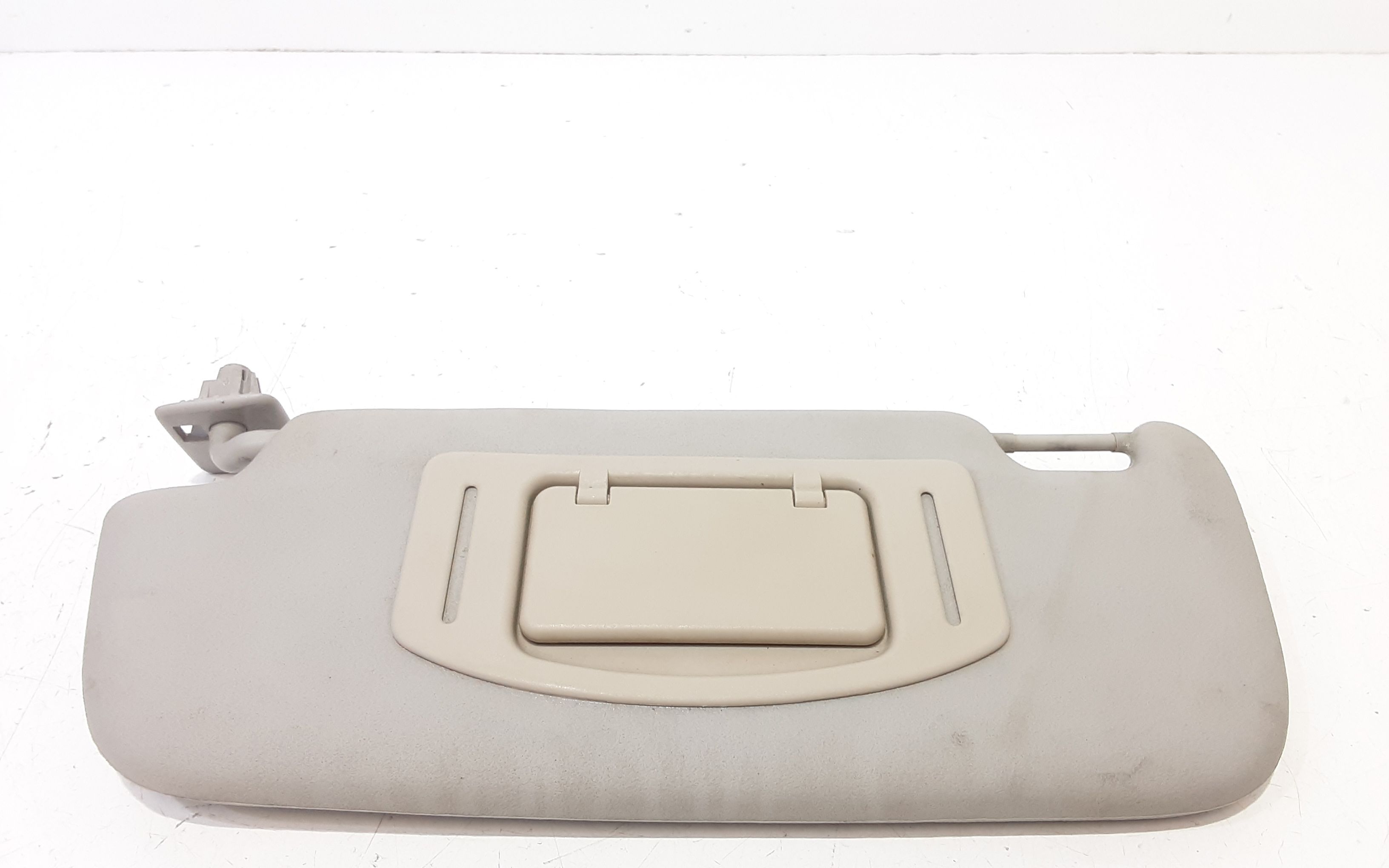 Aletta Parasole Parabrezza Sinistro A4548100910CH0A Usato