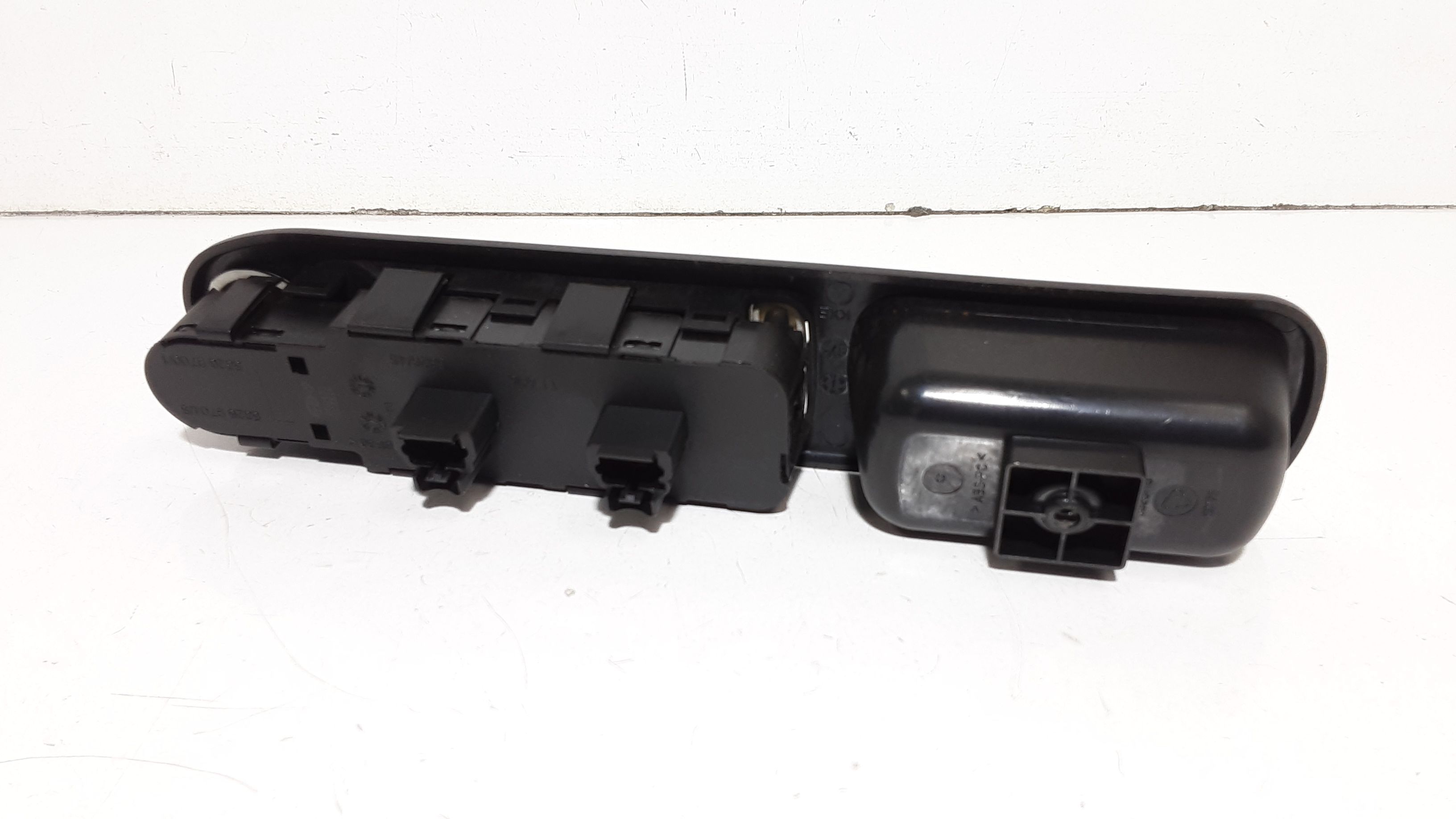 Interruttore Alzacristalli Porta Ant. Sinistro Usato