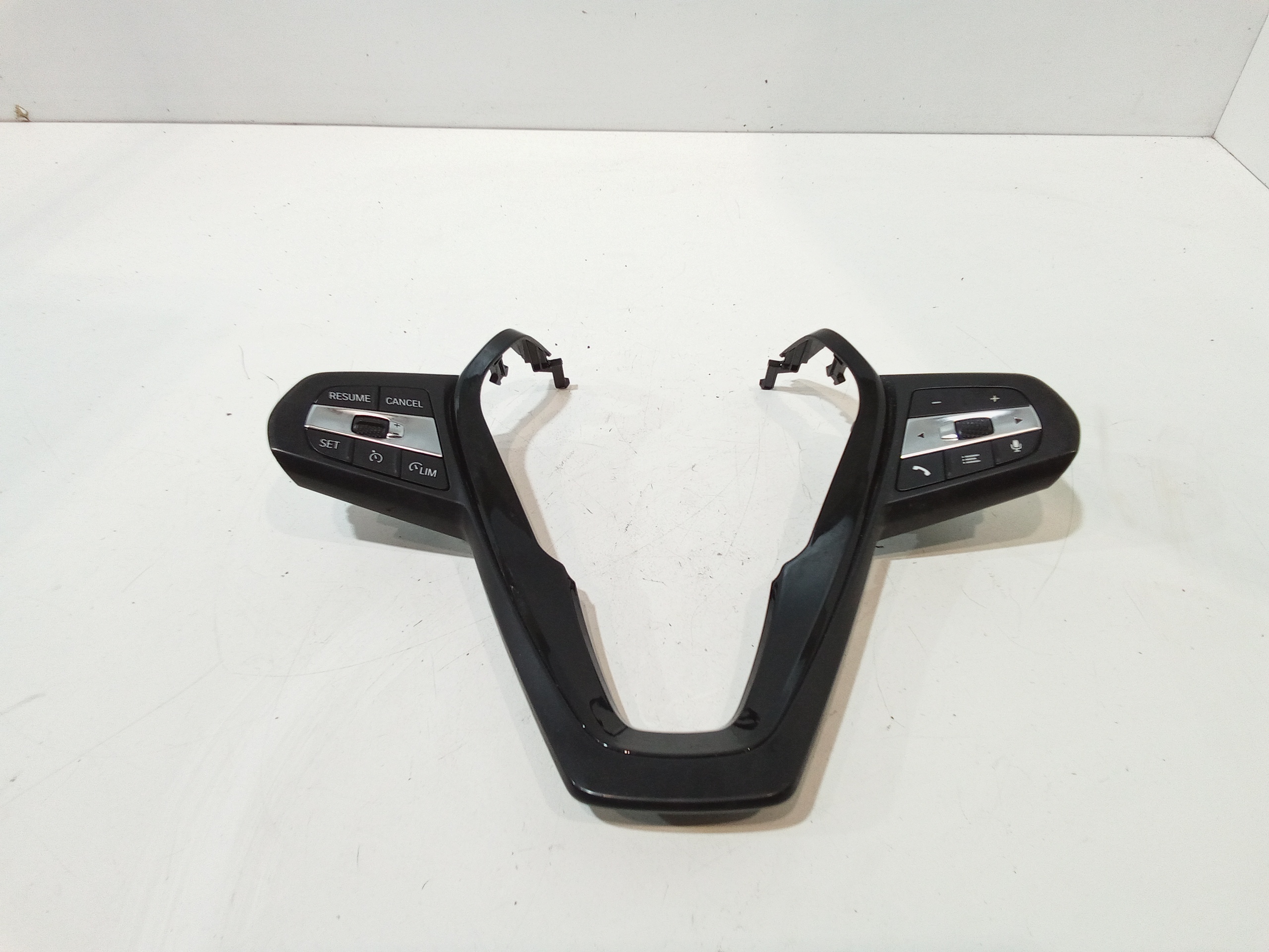 Blocco Volante Multifunzione 61315A587A5 Usato