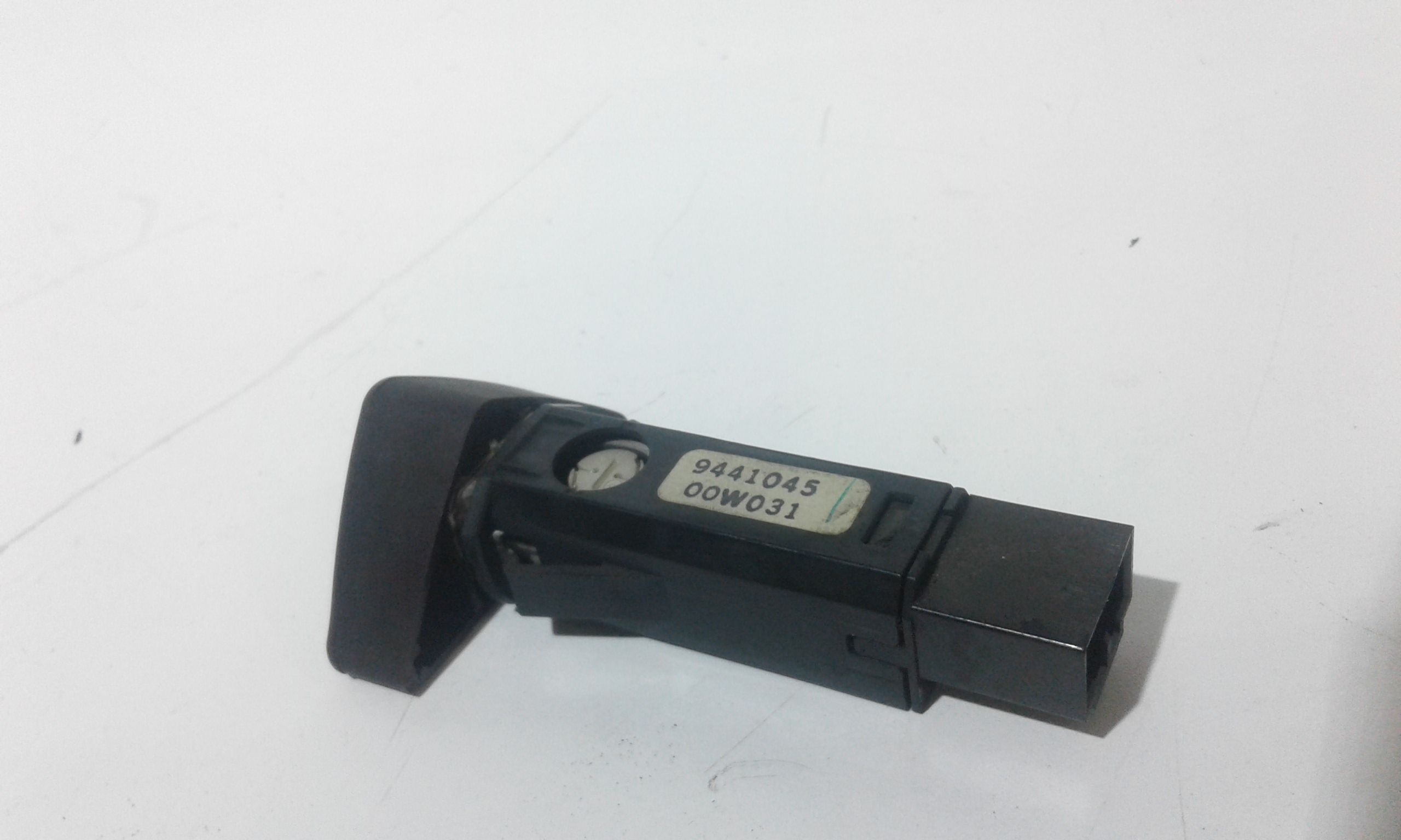 Interruttore Luci Emergenza 30739320 Usato