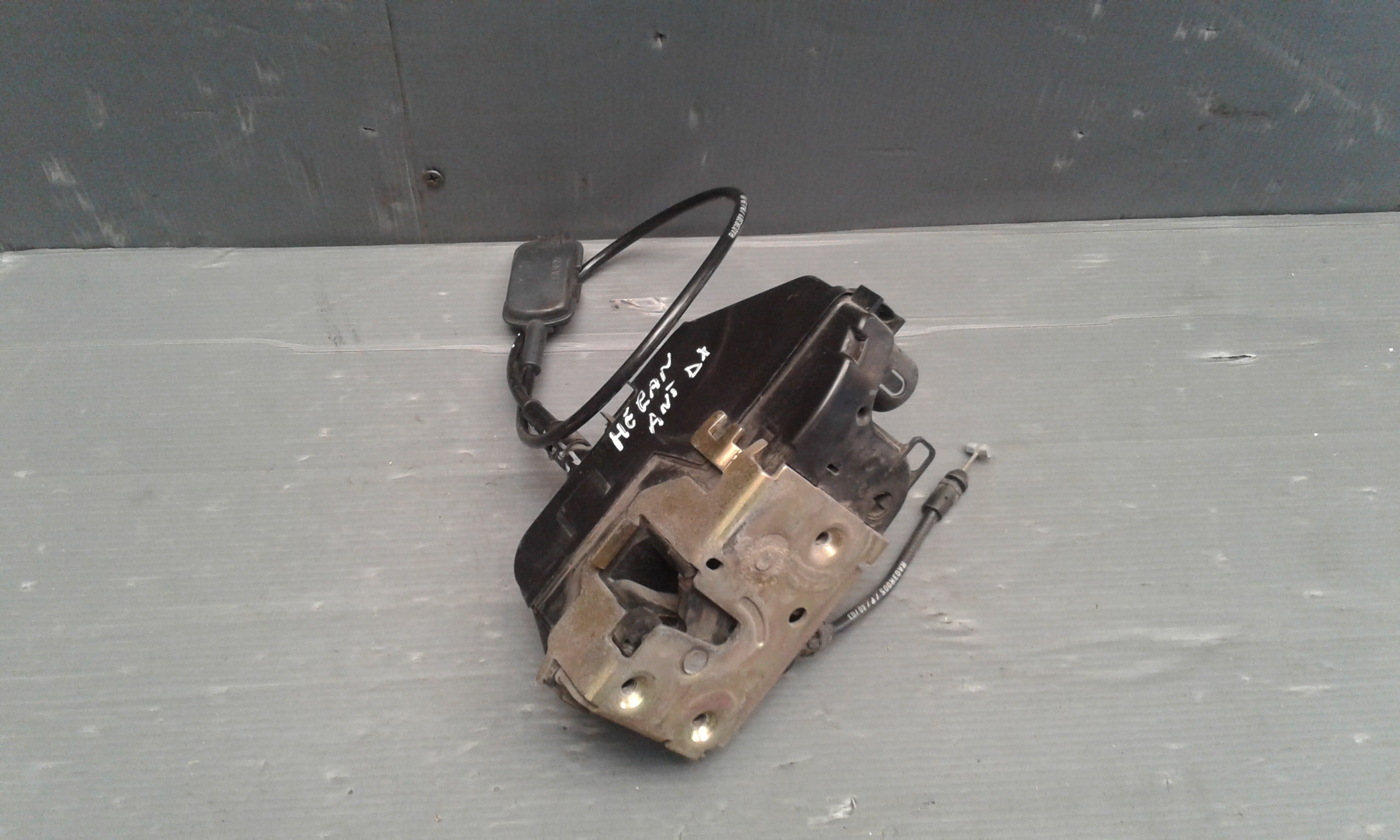 Serratura Porta Ant. Destro 8200027779 Usato