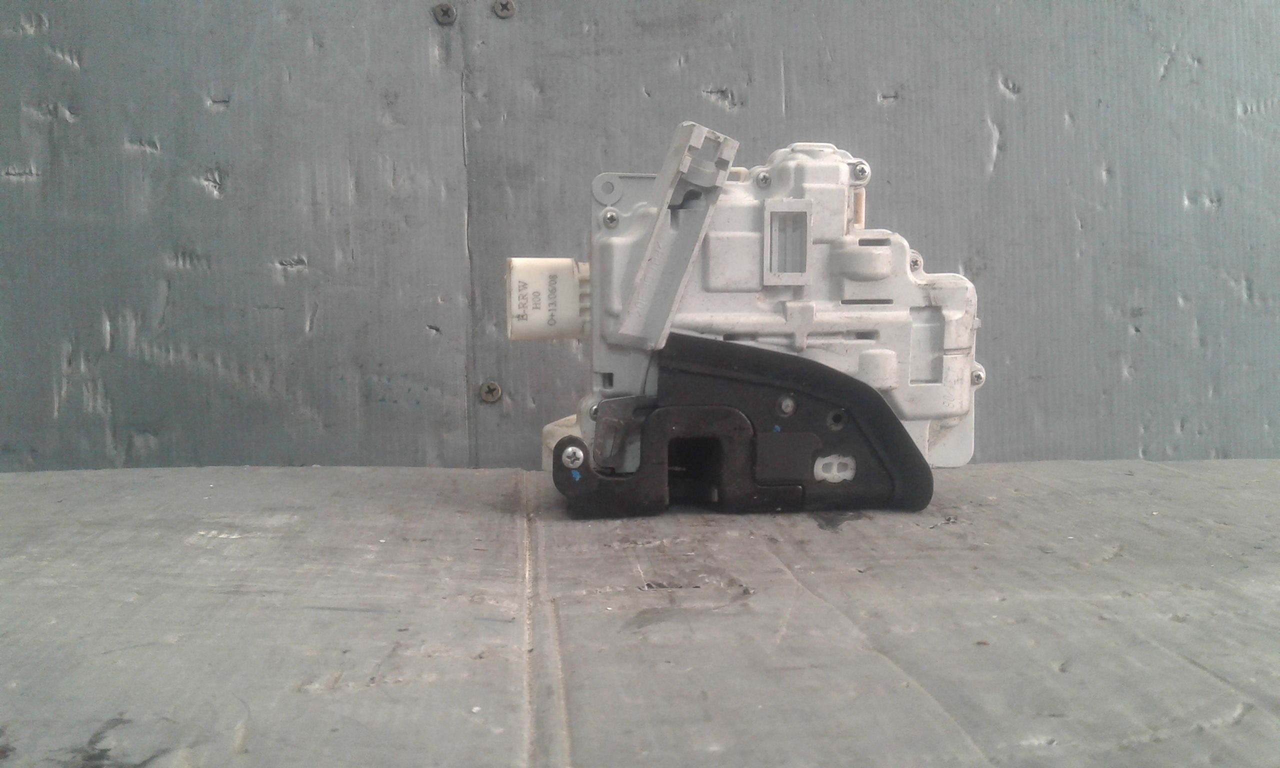 Serratura Porta Ant. Destro 4F1837016 Usato