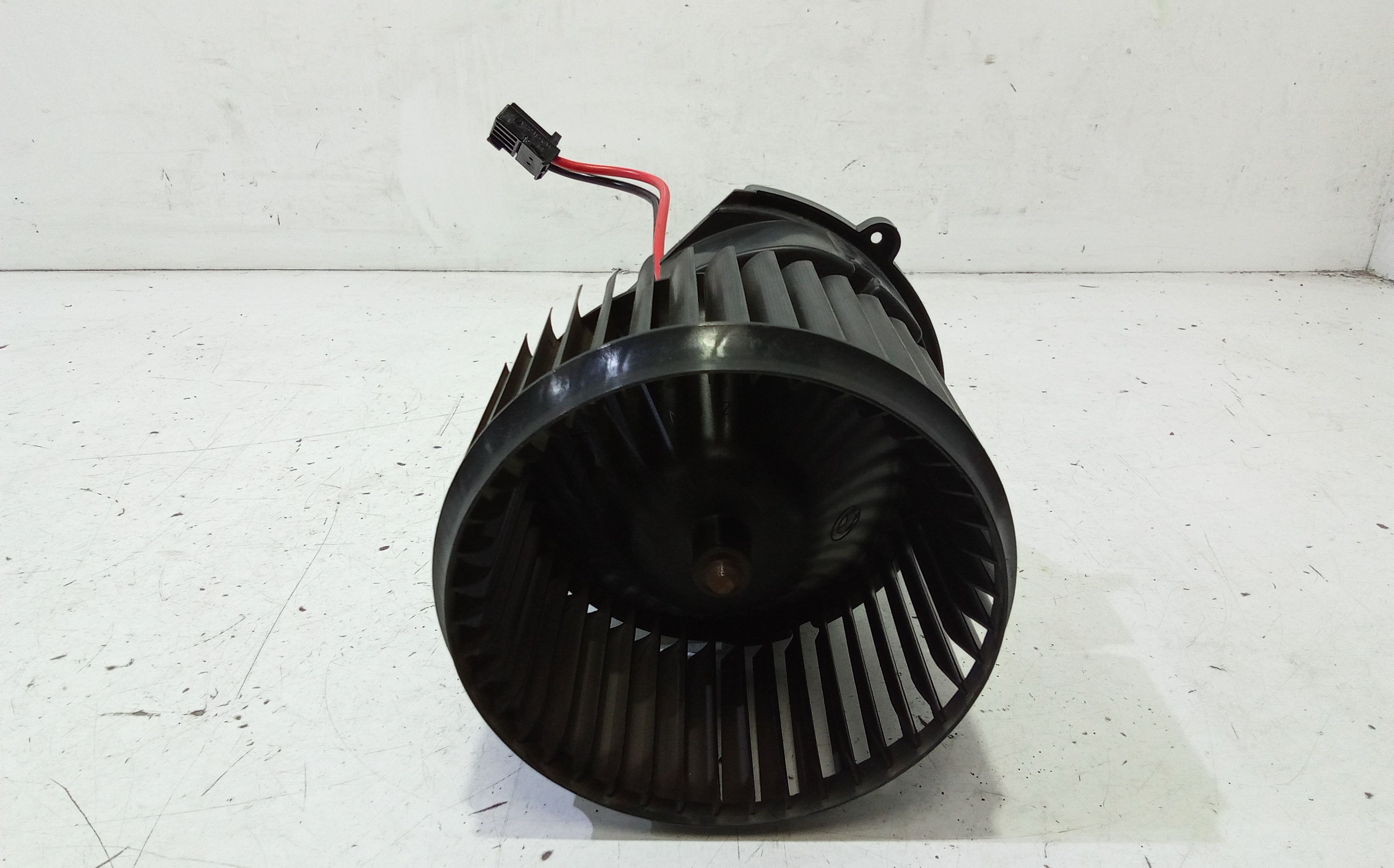 Motorino Ventilazione Abitacolo 64119297751 Usato