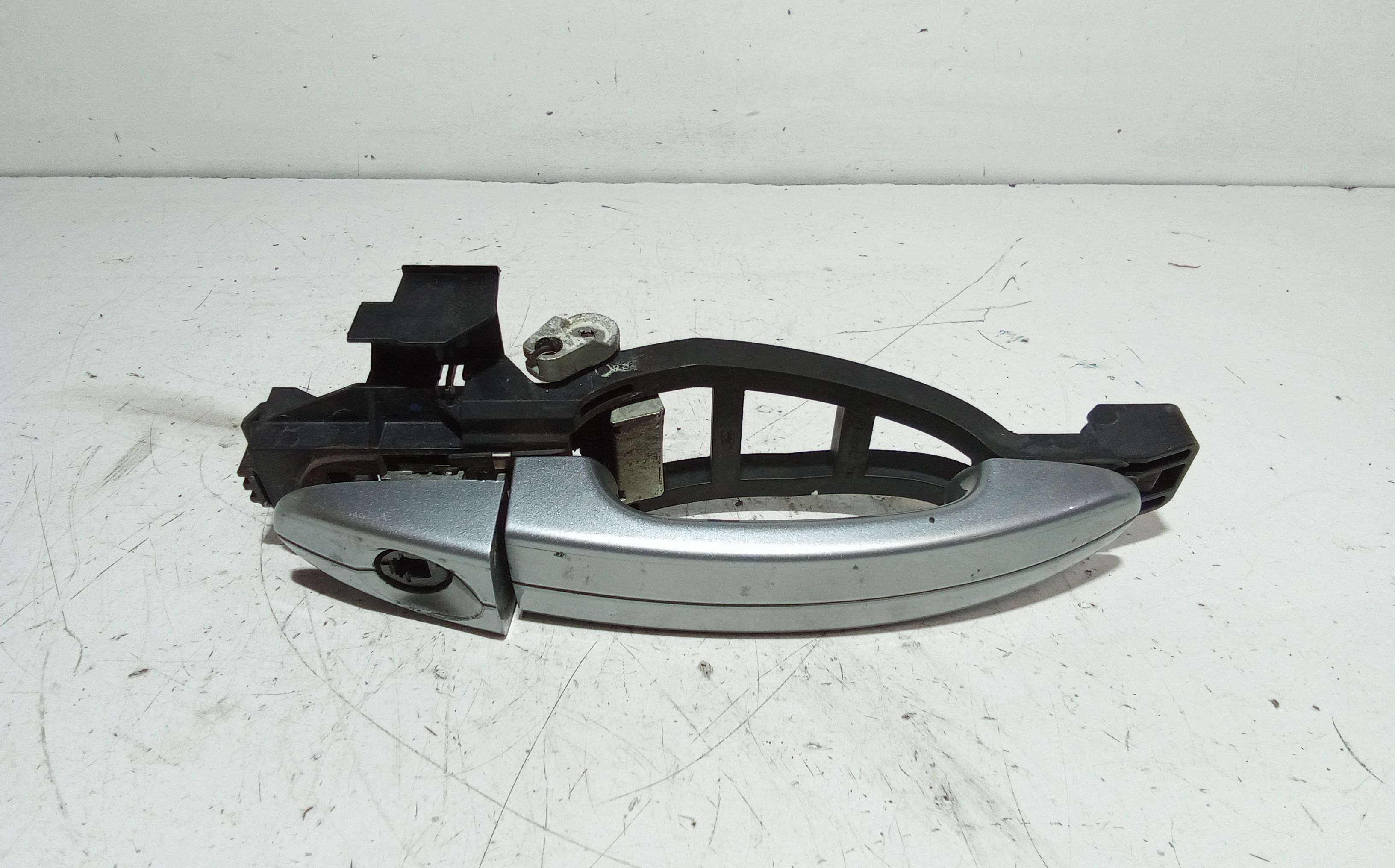 Maniglia Porta Ant. Sinistro 1437718 Usato