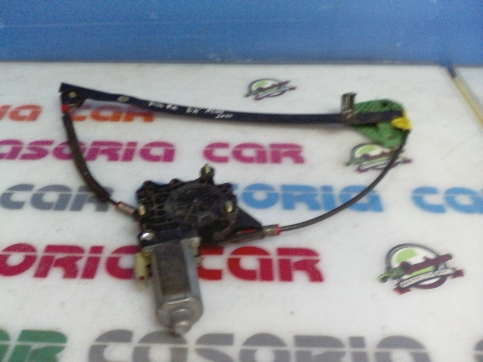 Alzacristallo Porta Ant. Destro 1386266 Usato