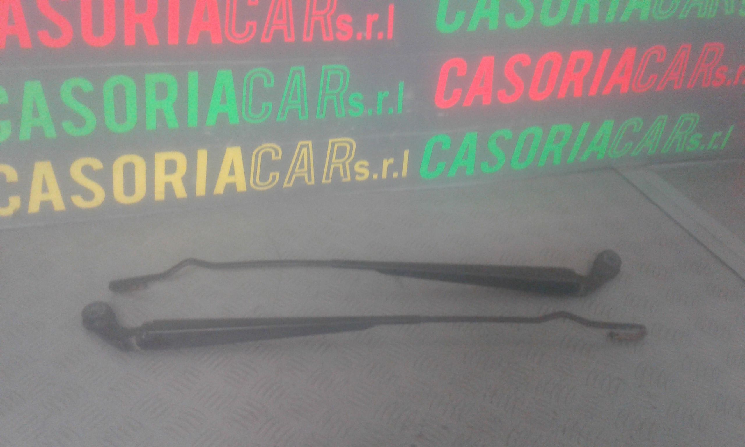 Braccio Tergiparabrezza Usato