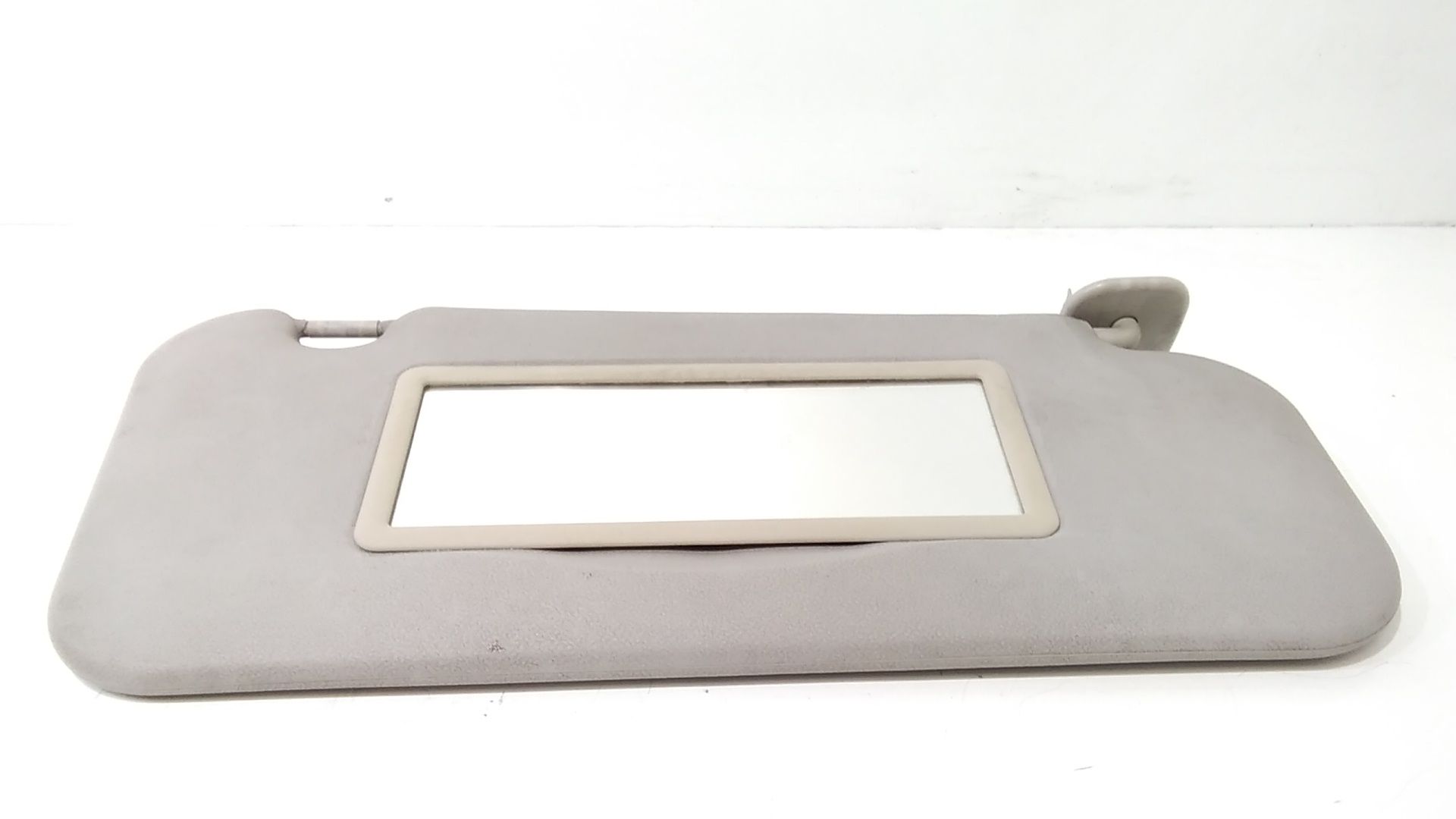 Aletta Parasole Parabrezza Destro 8200245822 Usato