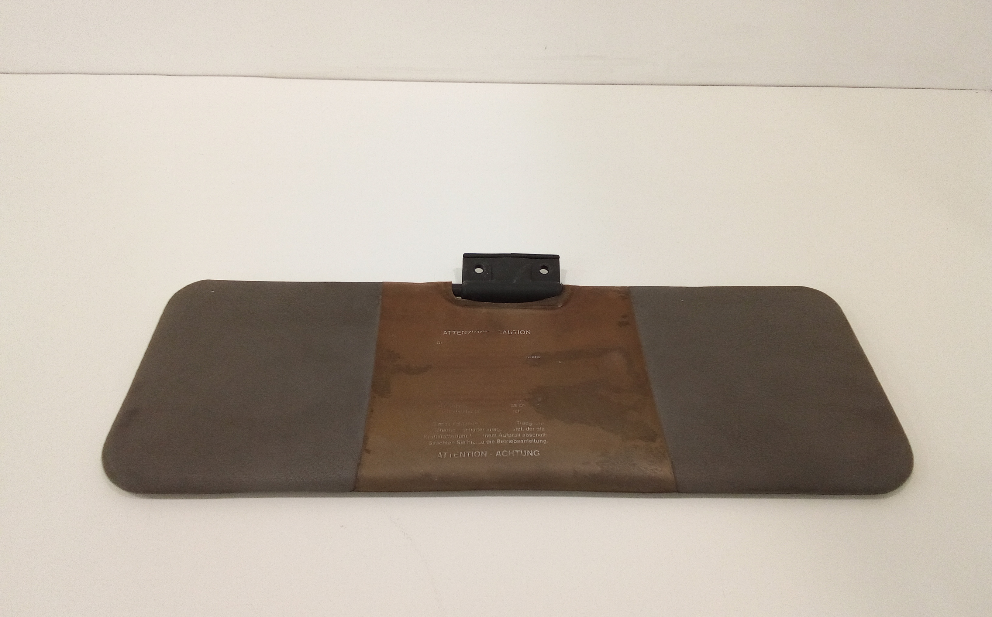 Aletta Parasole Parabrezza Sinistro 182427480 Usato