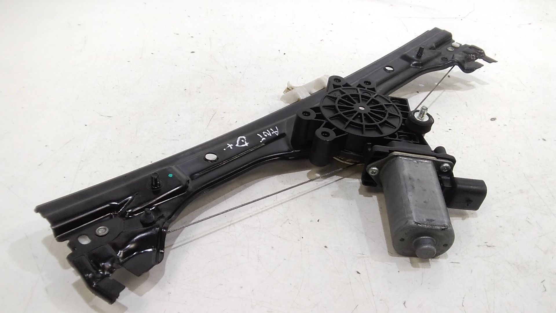 Alzacristallo Porta Ant. Destro Usato