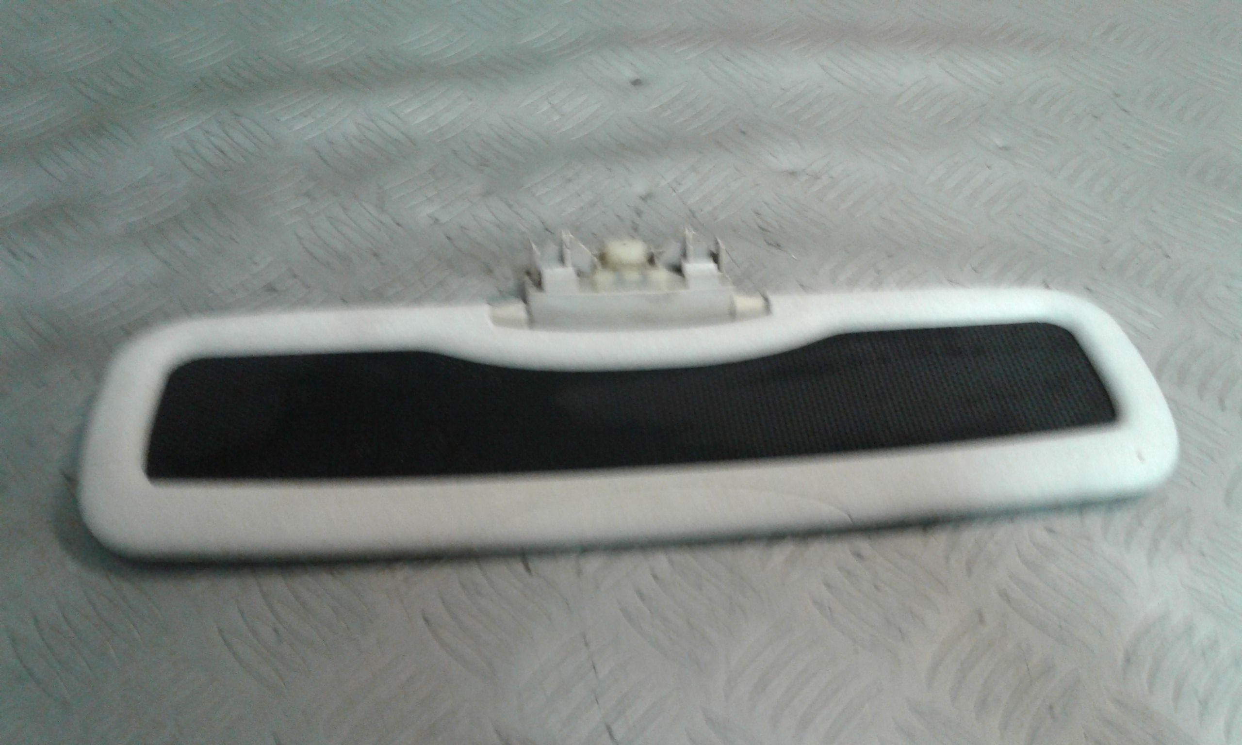 Aletta Parasole Parabrezza Sinistro Q0000705V008C24A00 Usato