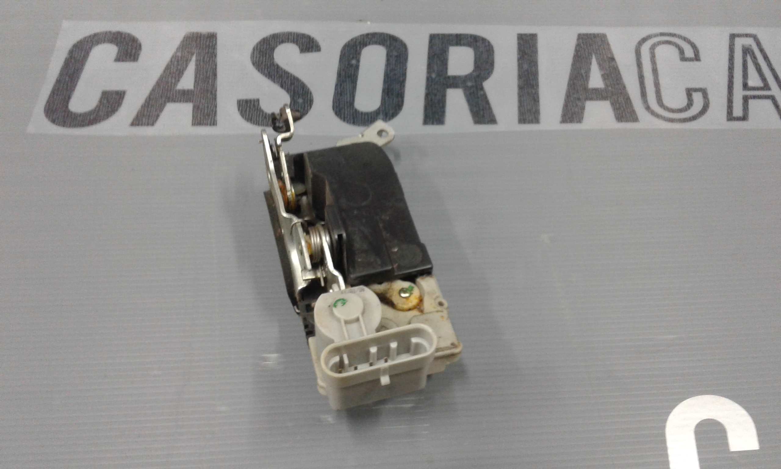 Serratura porta post. Sinistro - Immagine 1 di 3