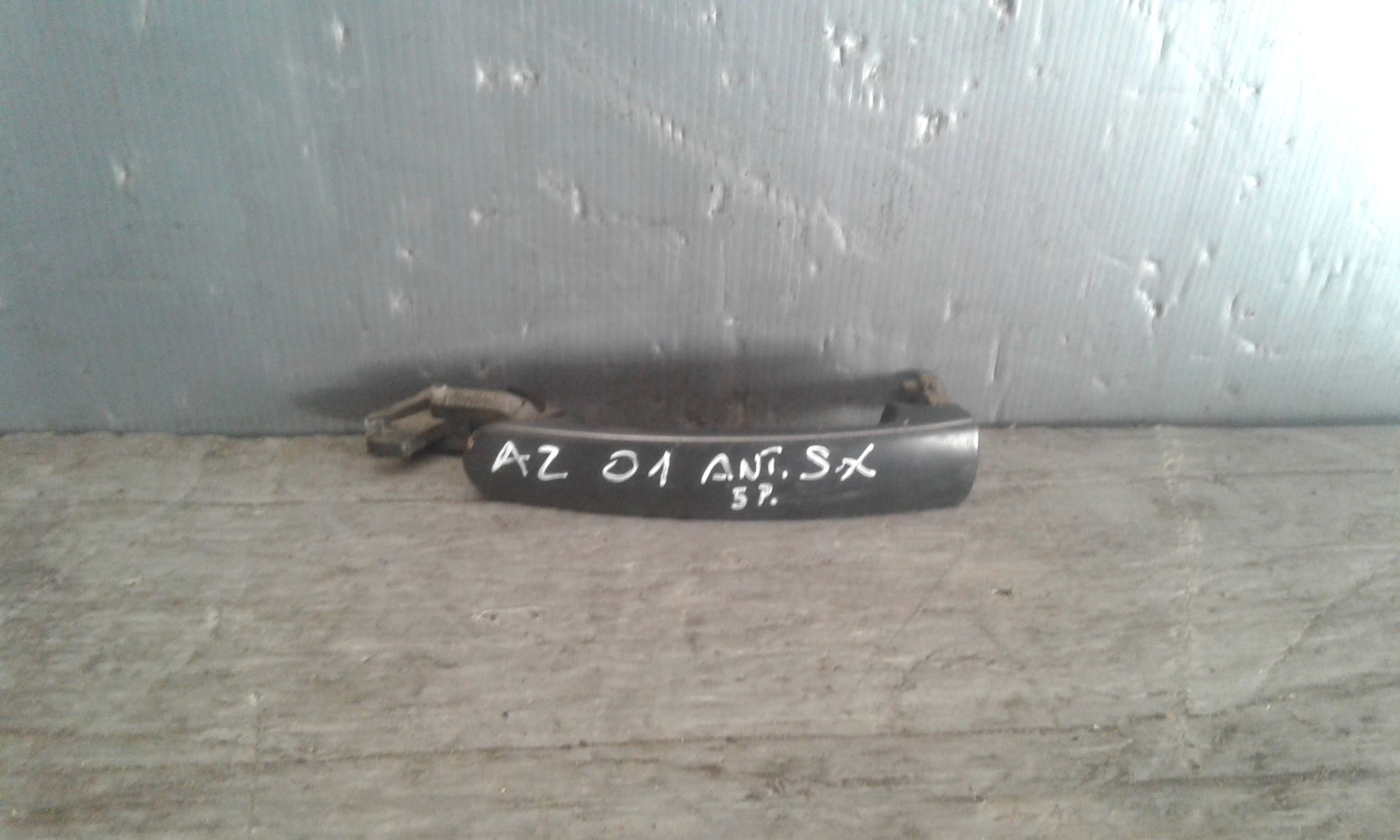 Maniglia Porta Ant. Sinistro 3B0837207F3FZ Usato