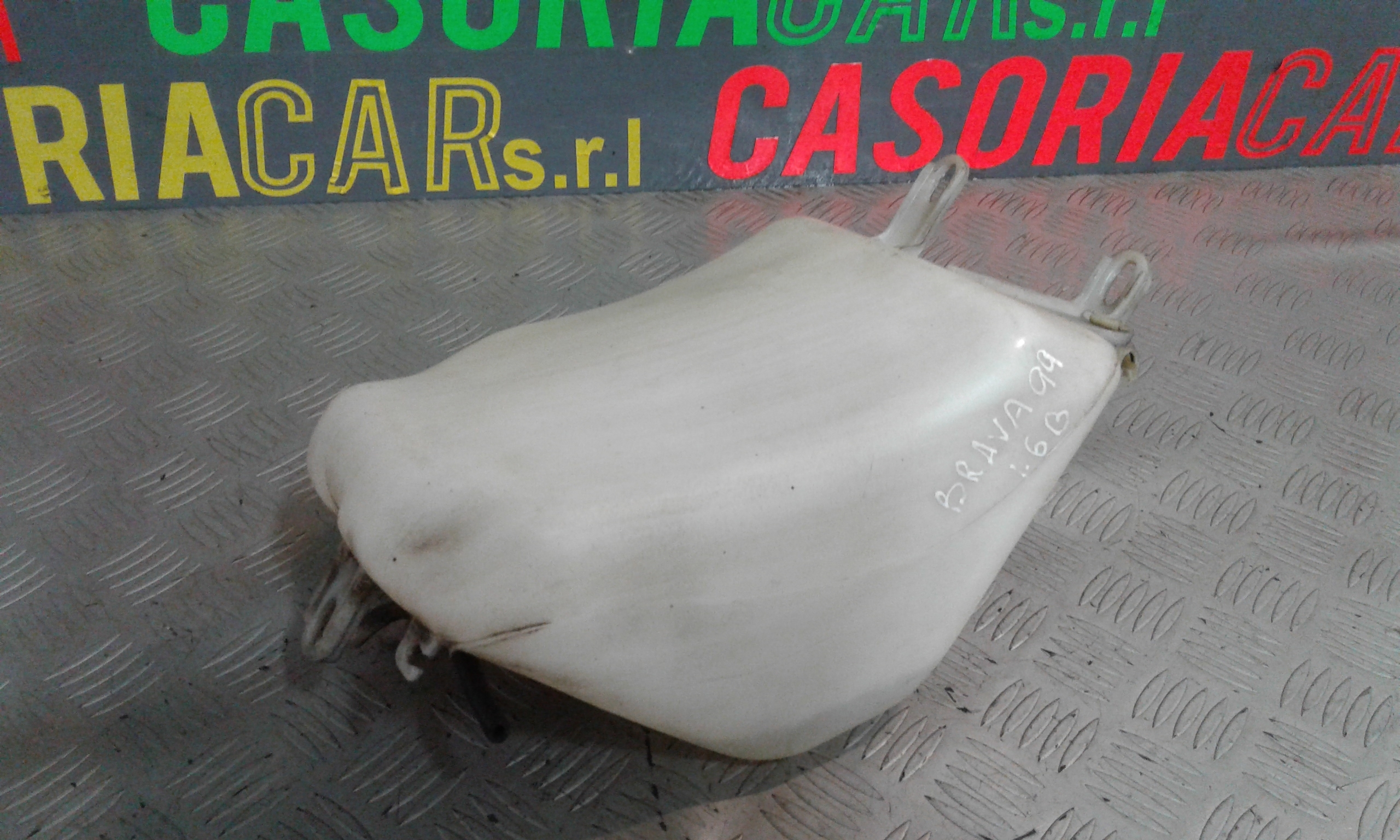 Serbatoio Tergiparabrezza Compl. 7779085 Usato