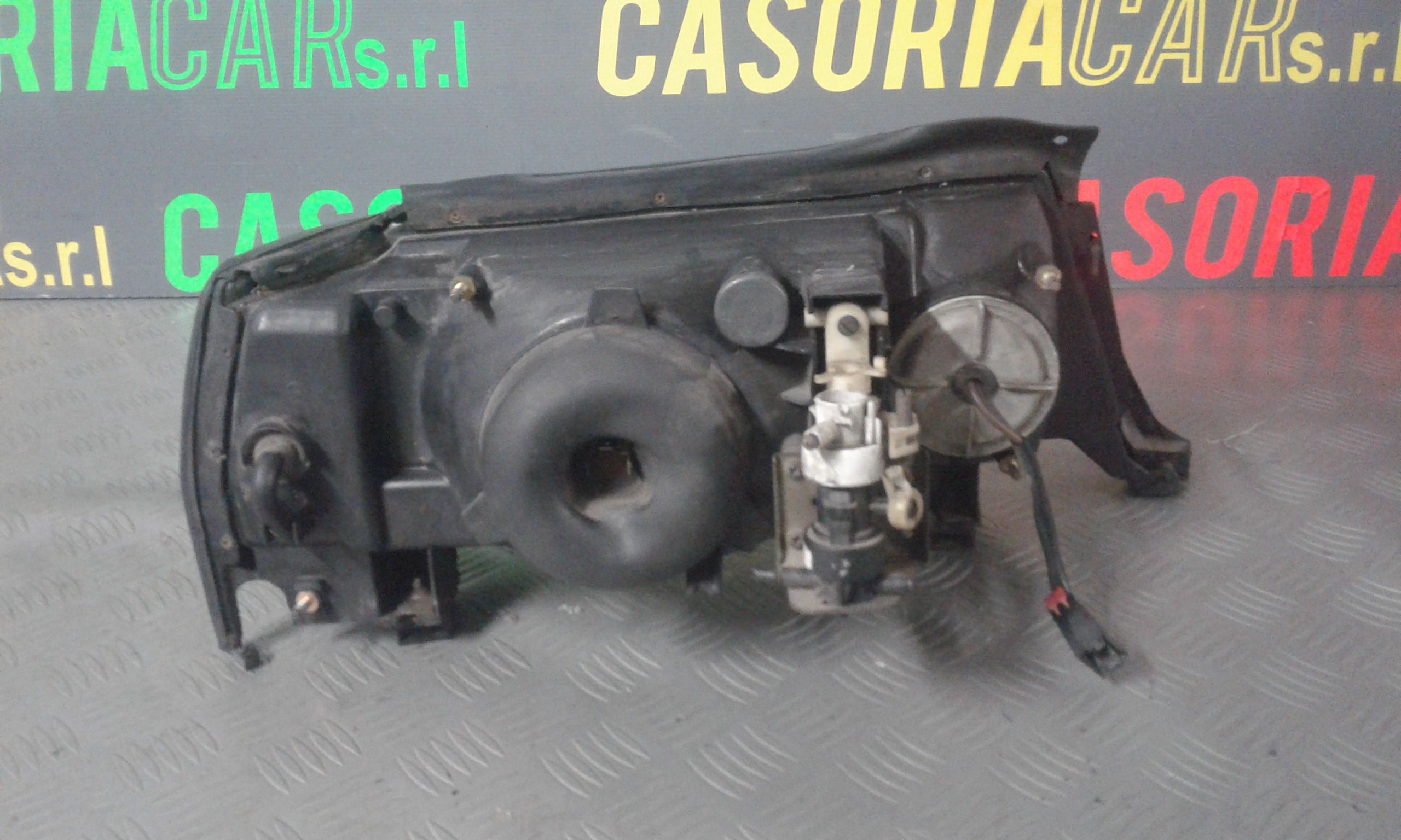 Proiettore Sinistro 82436583 Usato