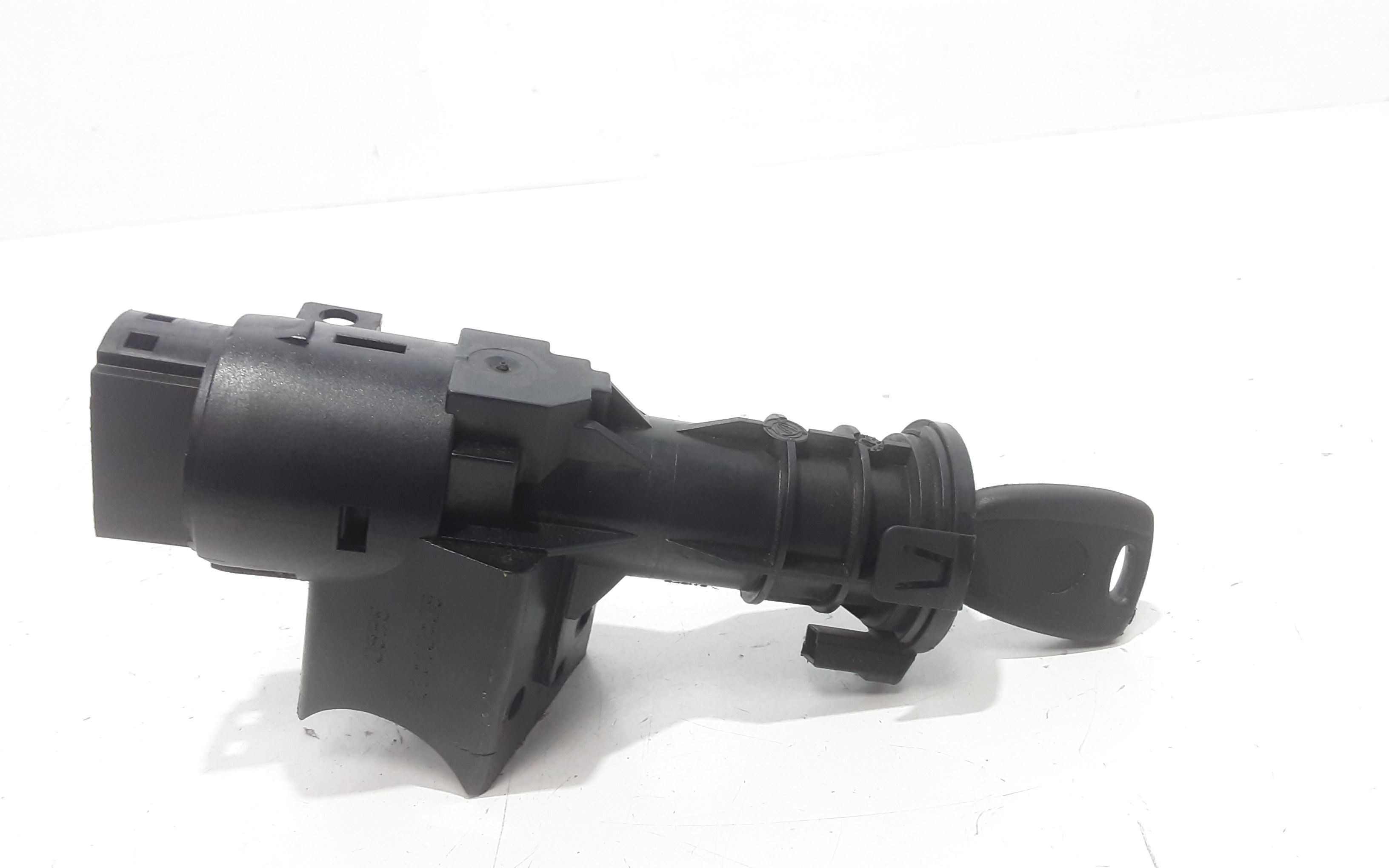 Commutatore Avviamento Con Cilindretti Serrature Usato