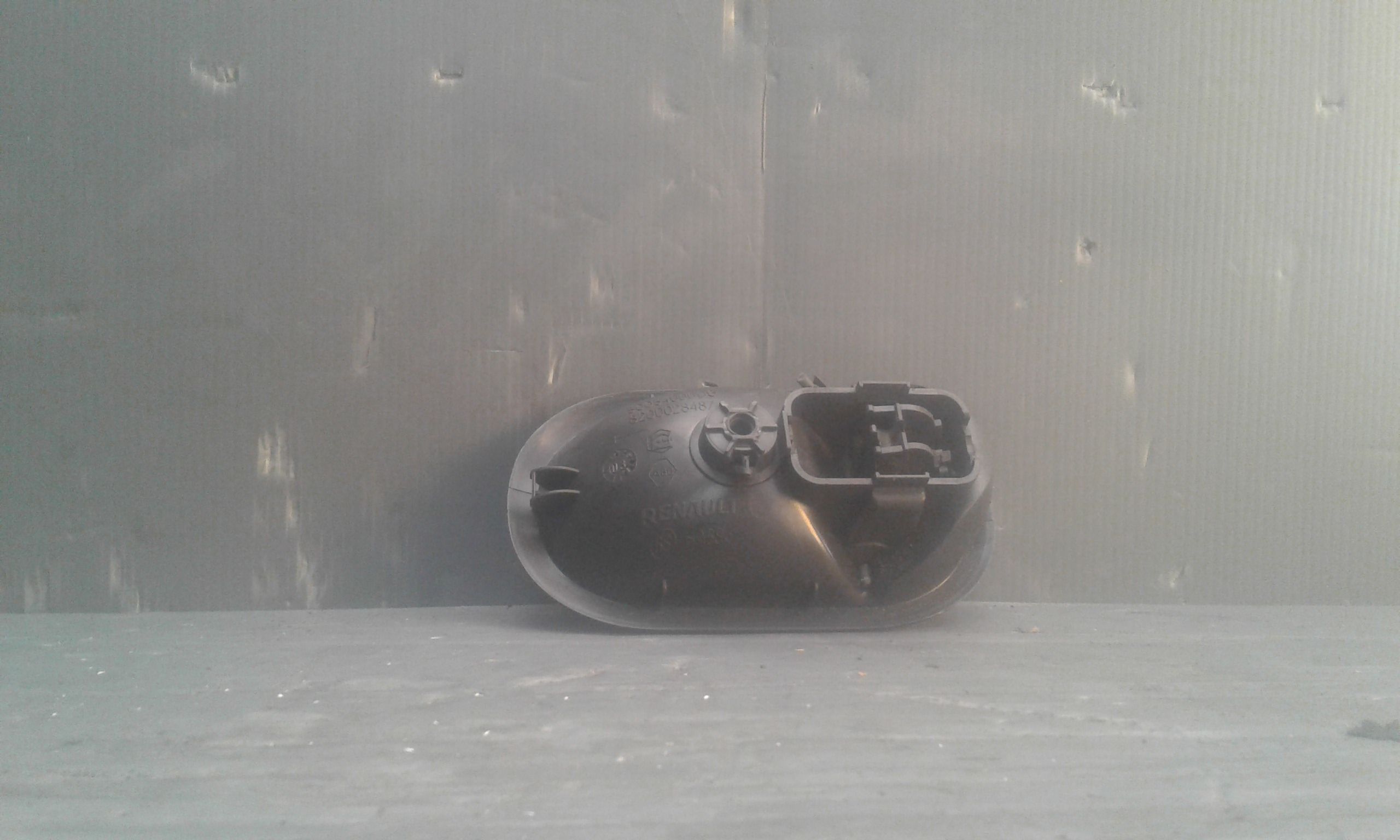 Maniglia Int. Apertura Porta Post. Sinistro 8200028487 Usato