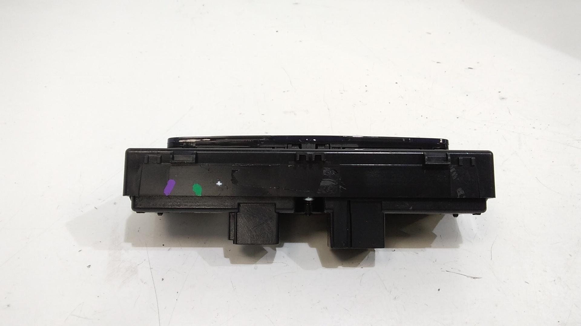 Blocco Comando Climatizzazione 5NA907184AWZU Usato